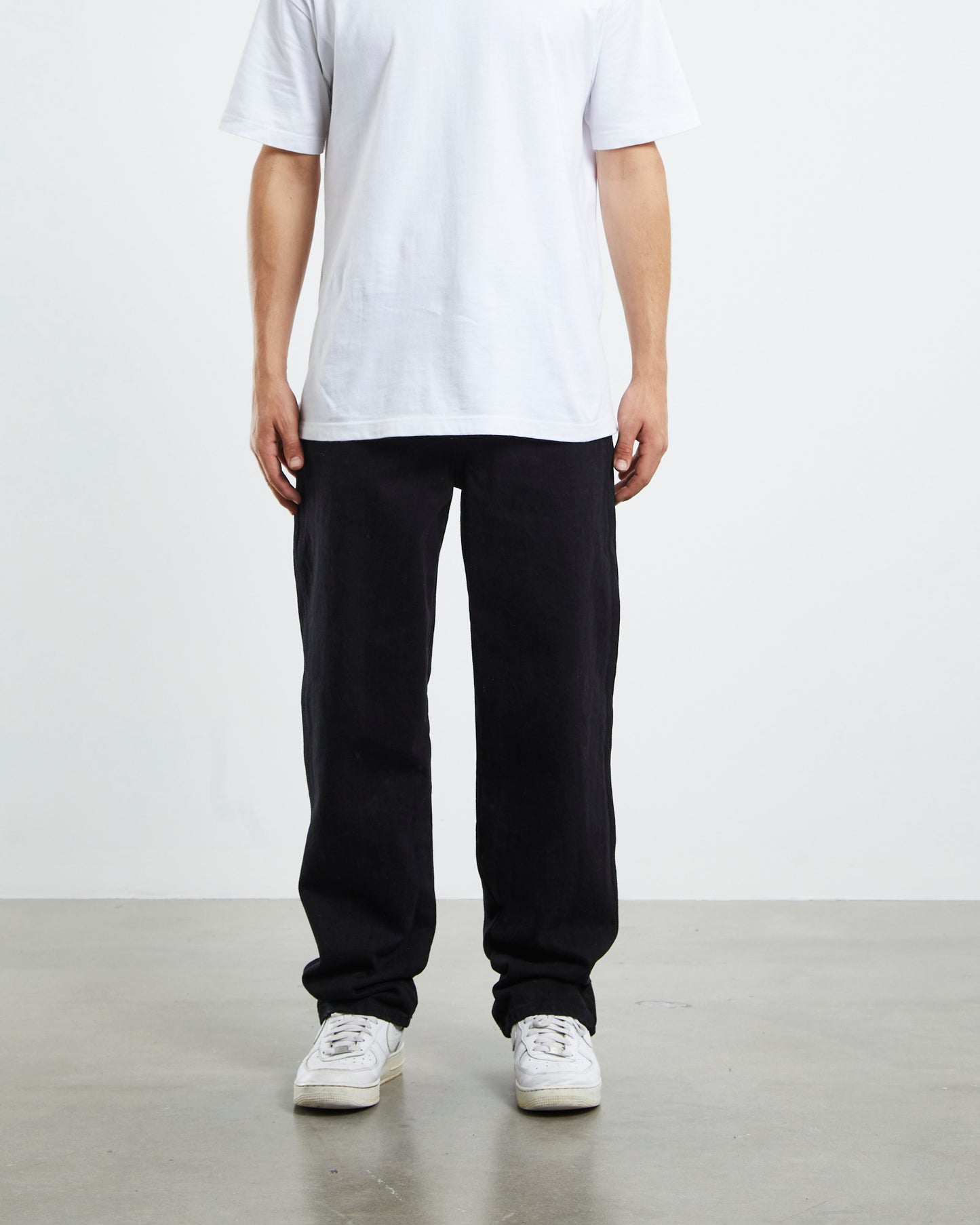 13293 Relaxed 5 Pocket Loose Jeans Black