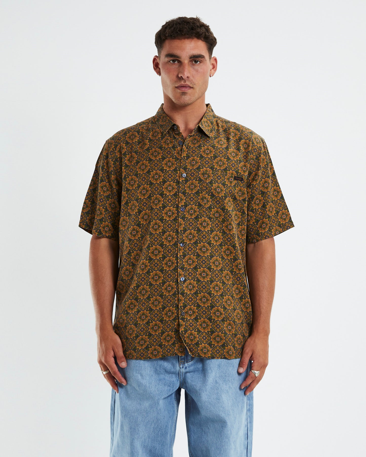 Garageland Short Sleeve Shirt Medallion Print Brown