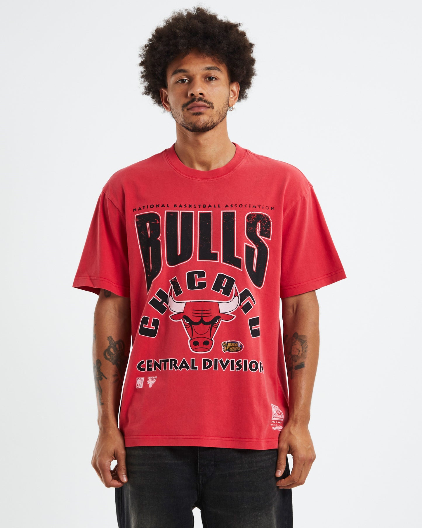 Chicago Bulls Division Arch T-Shirt Faded Red