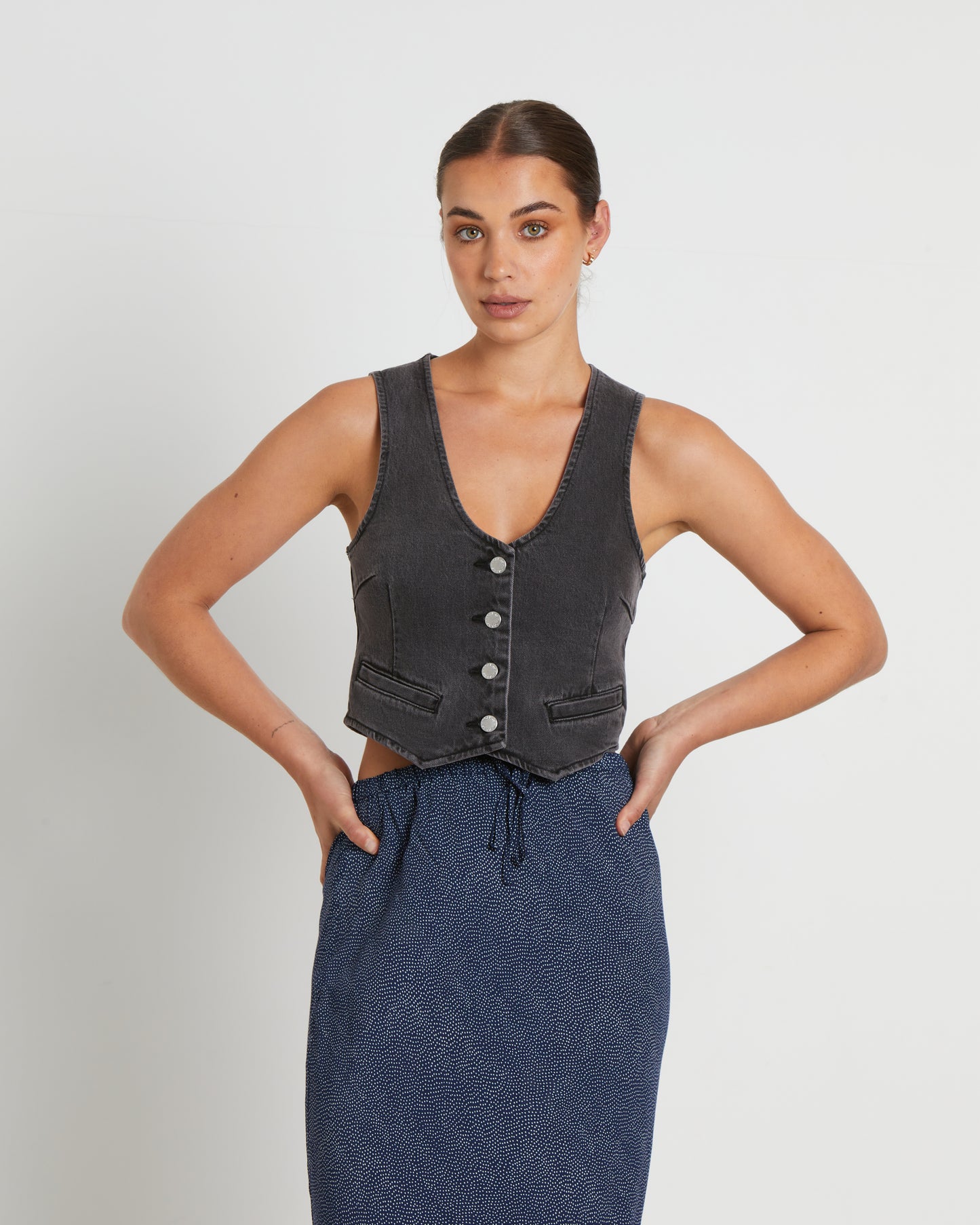 Dallas Denim Vest in Brad Black