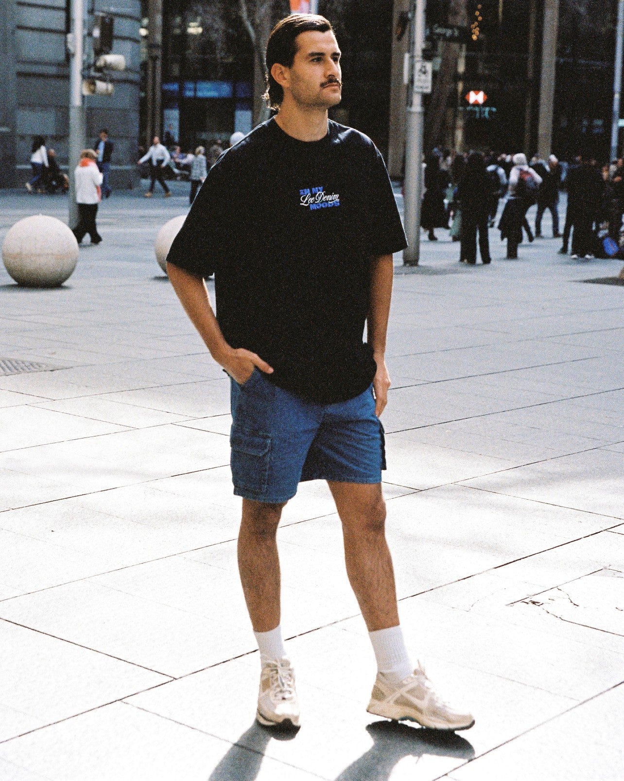 Baggy Short Sleeve Moods T-Shirt in Black