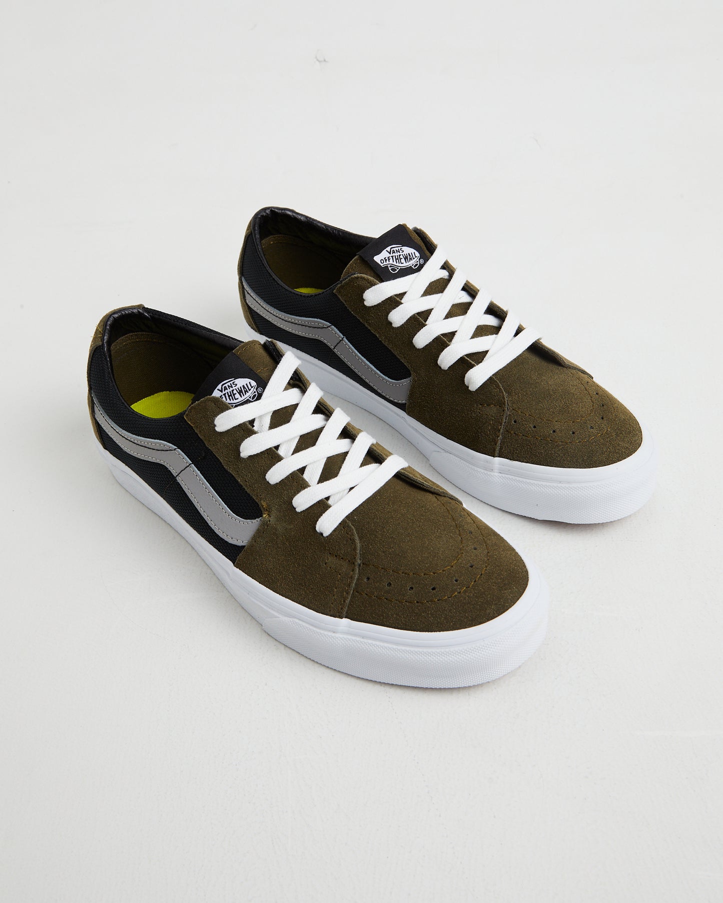 Sk8-Low 2-Tone Sneakers in Olive/Black