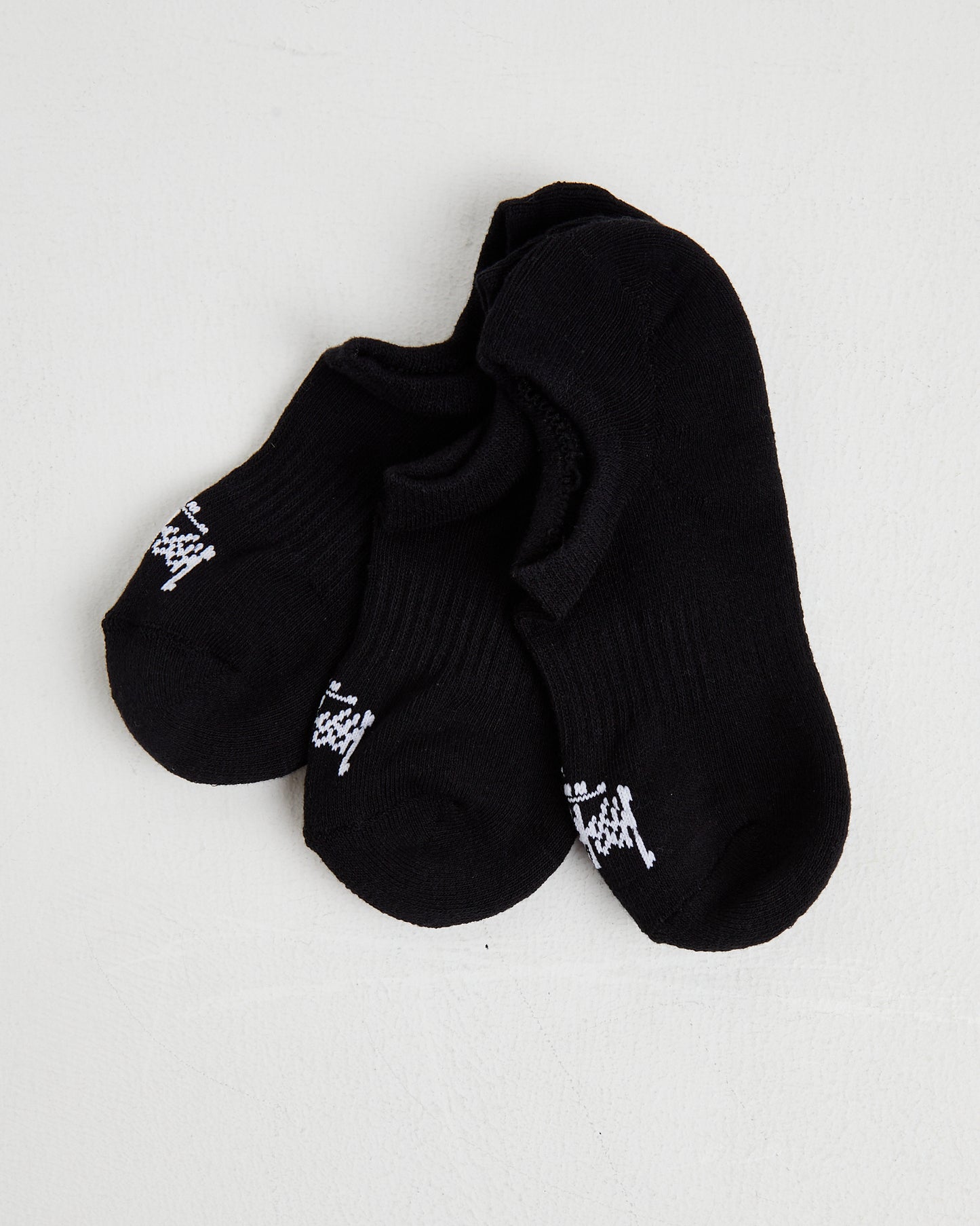 Mens Graffiti No Show Socks 3 Pack in Black