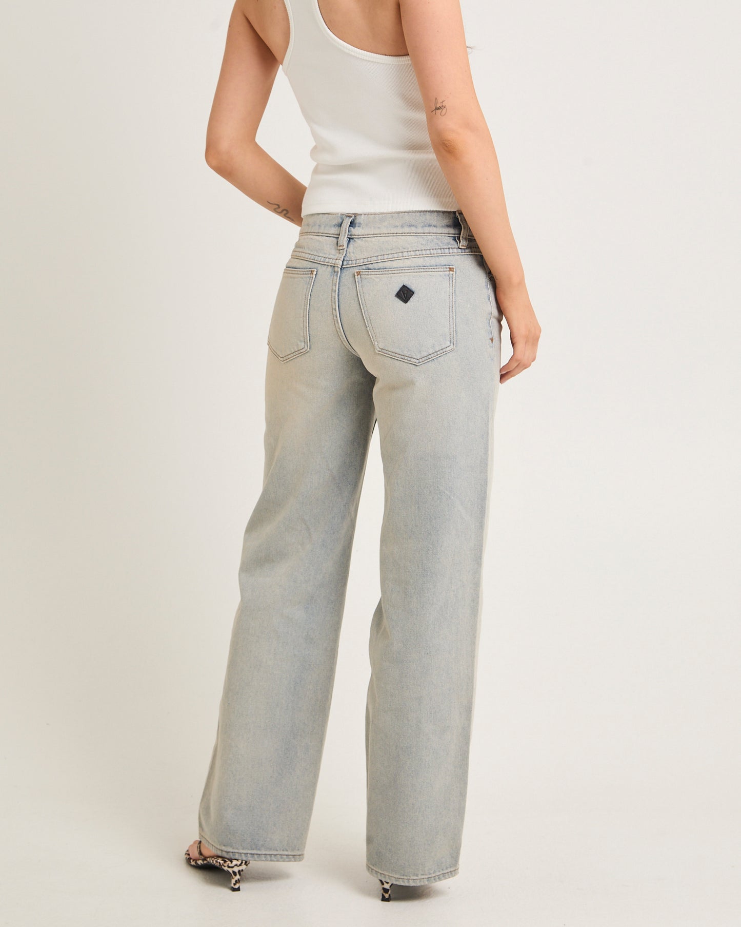 99 Low & Wide Jeans Penelope