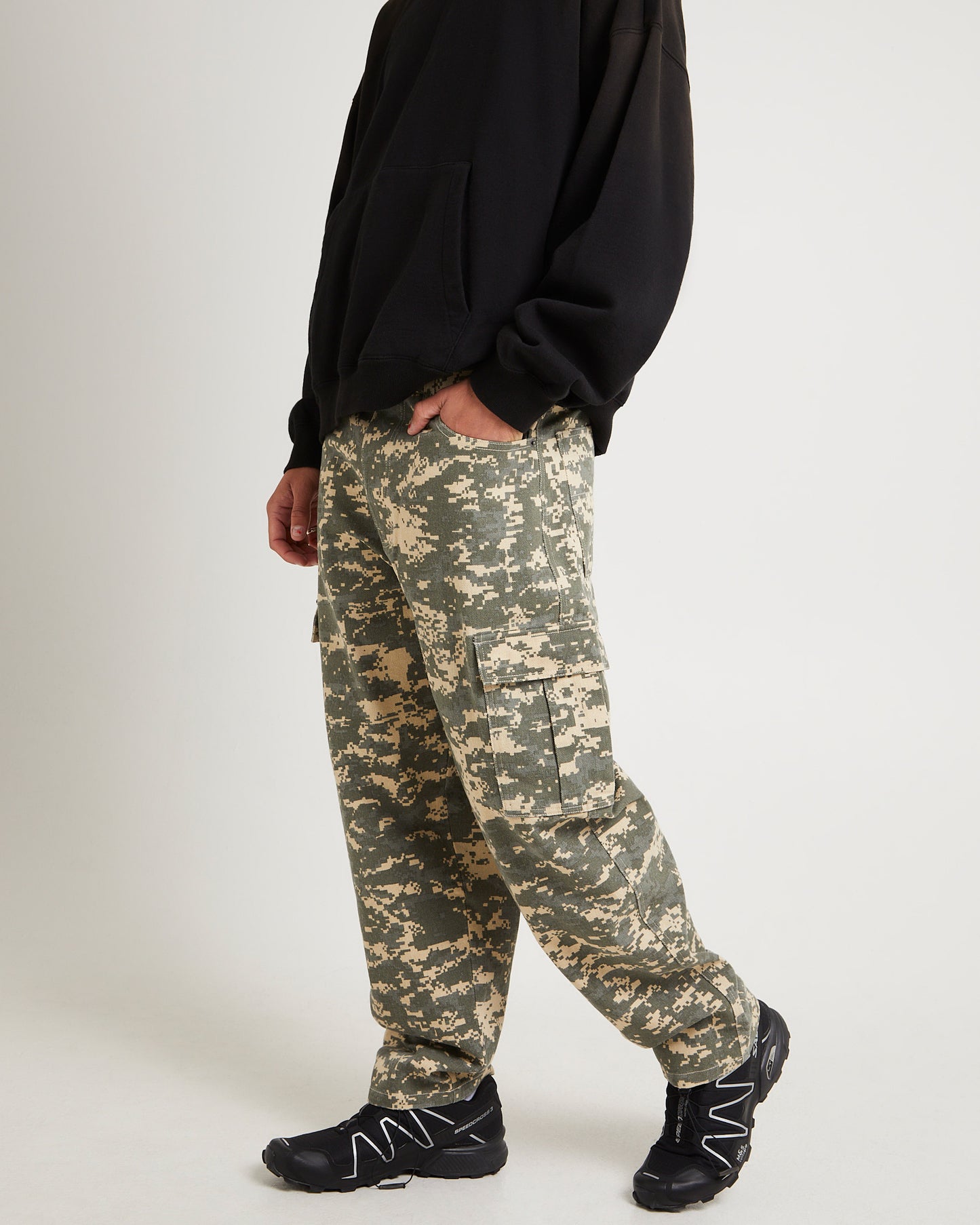 Auckland Camo Cargo Pants