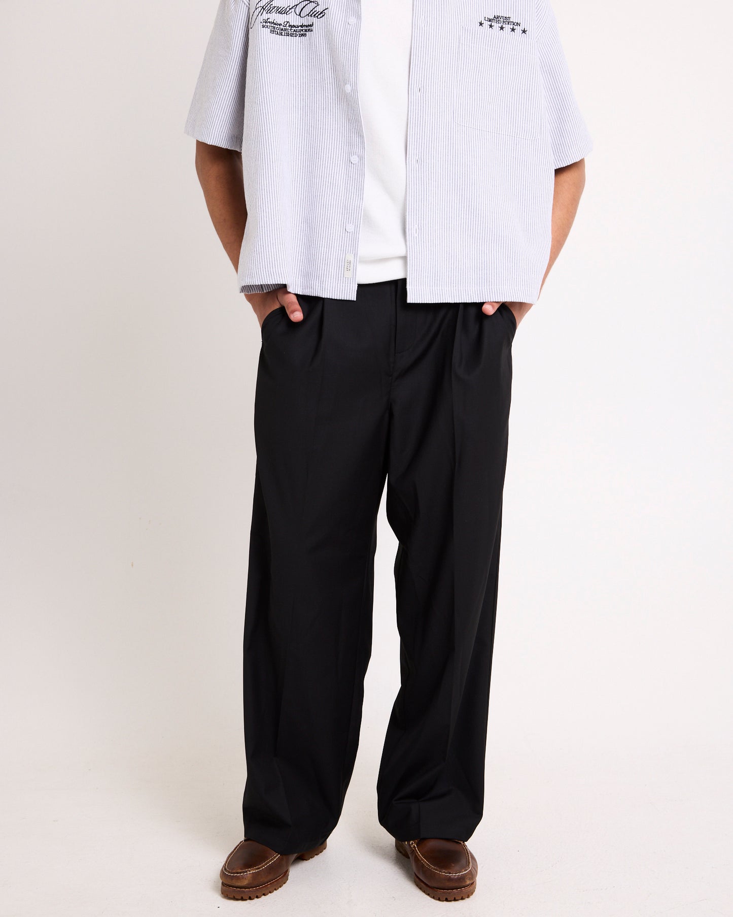Holiday Tailored Pants
