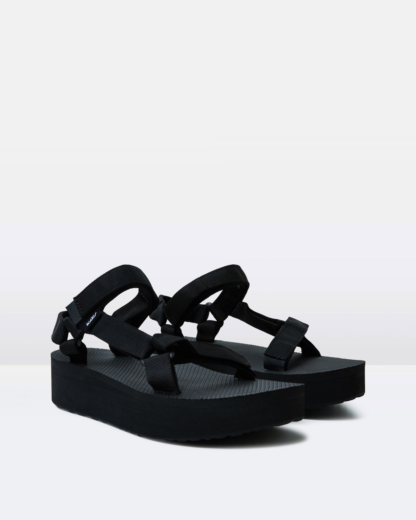 W Flatform Universal Sandals