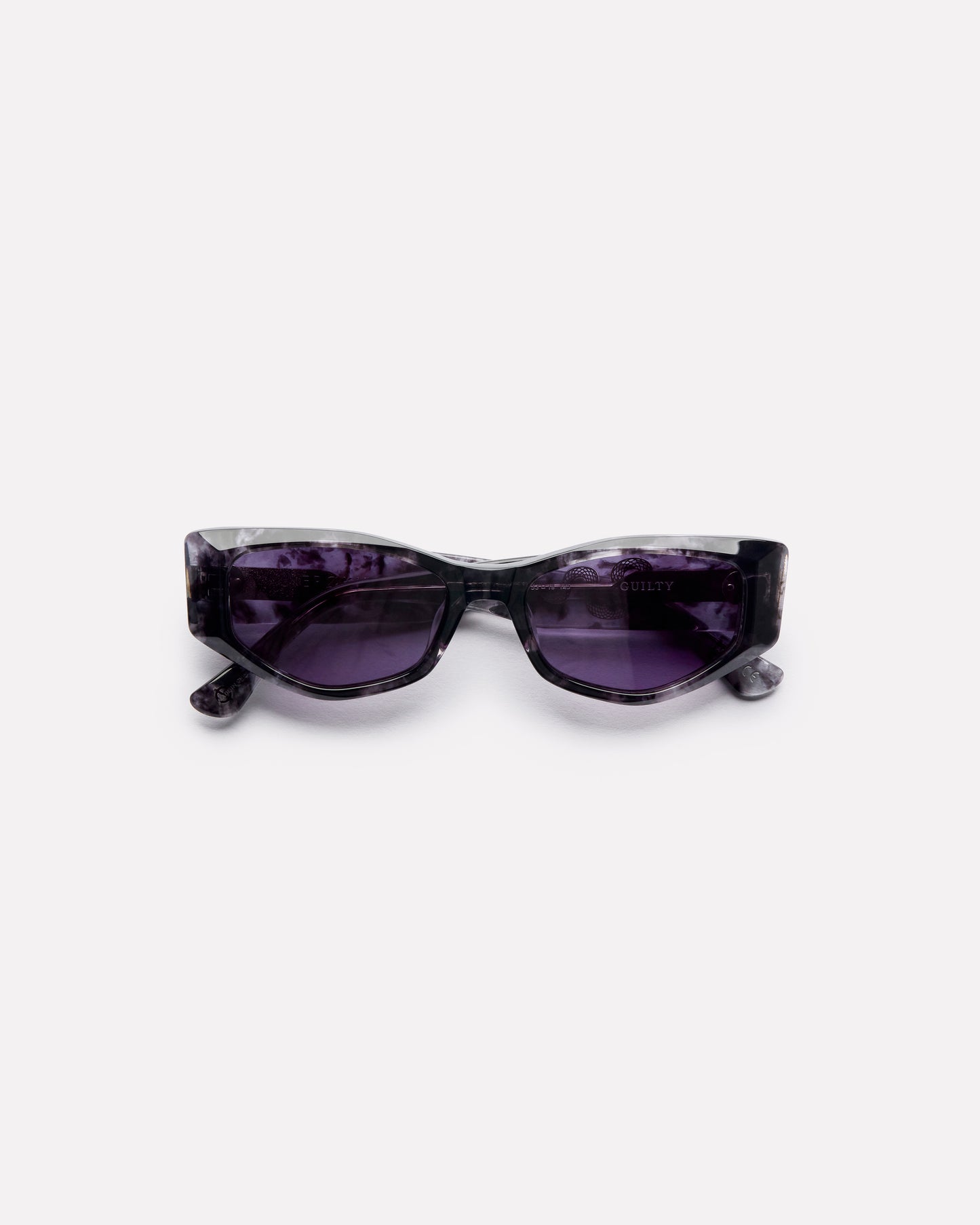 Guilty Sunglasses in Black Tortoise/Grey