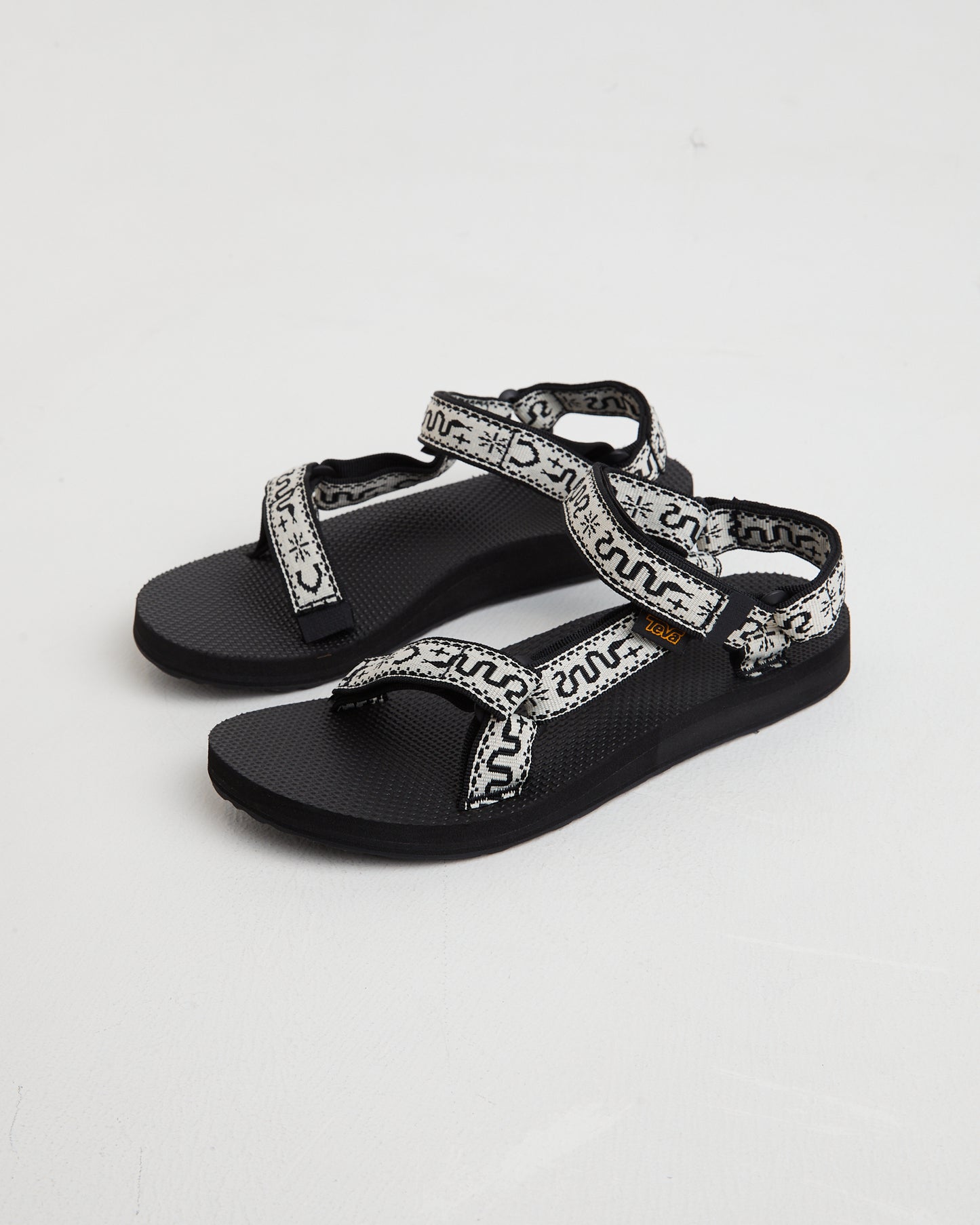 Original Universal Bandana Sandals in Black