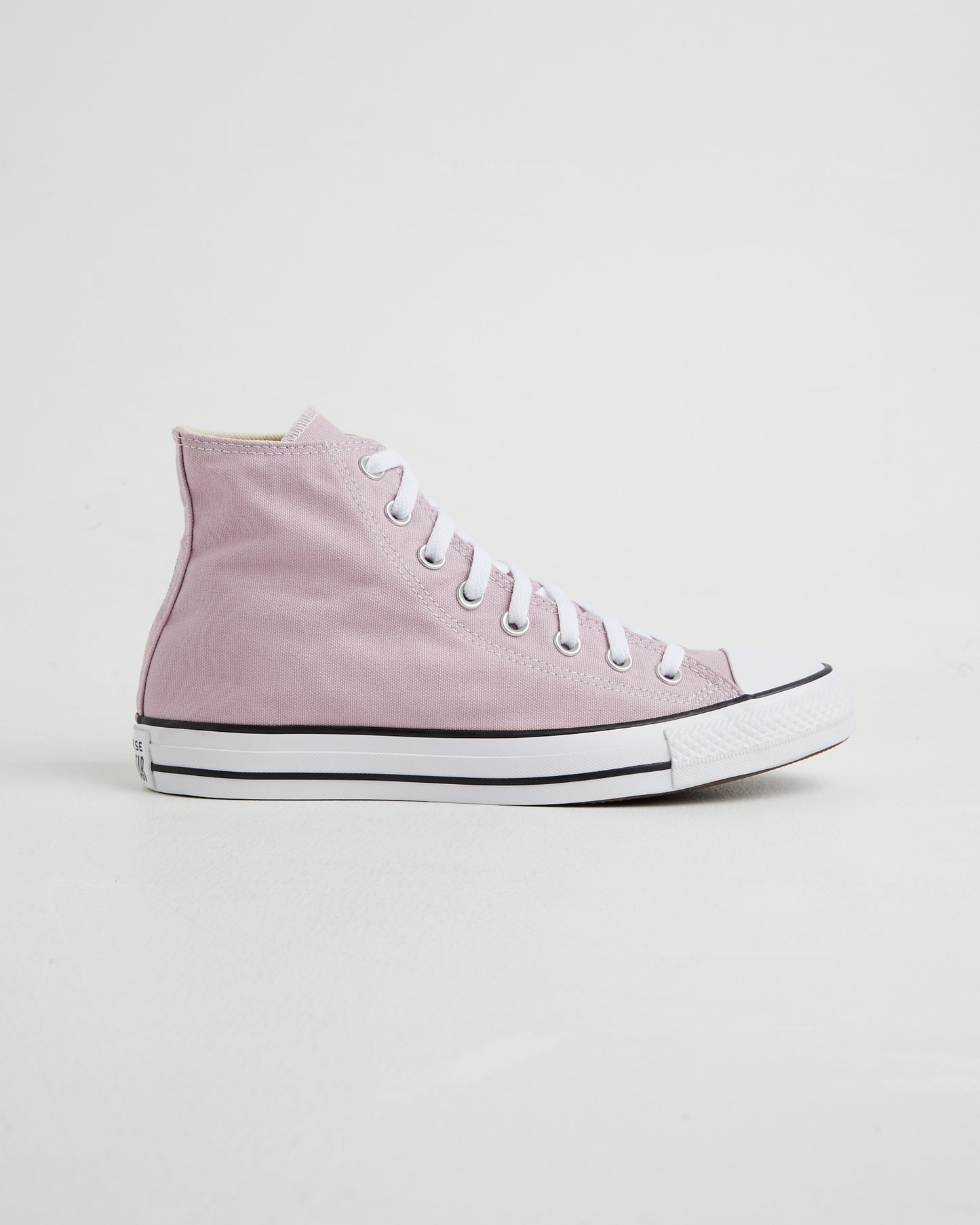 Chuck Taylor All Star Hi Top Sneakers in Phantom Violet