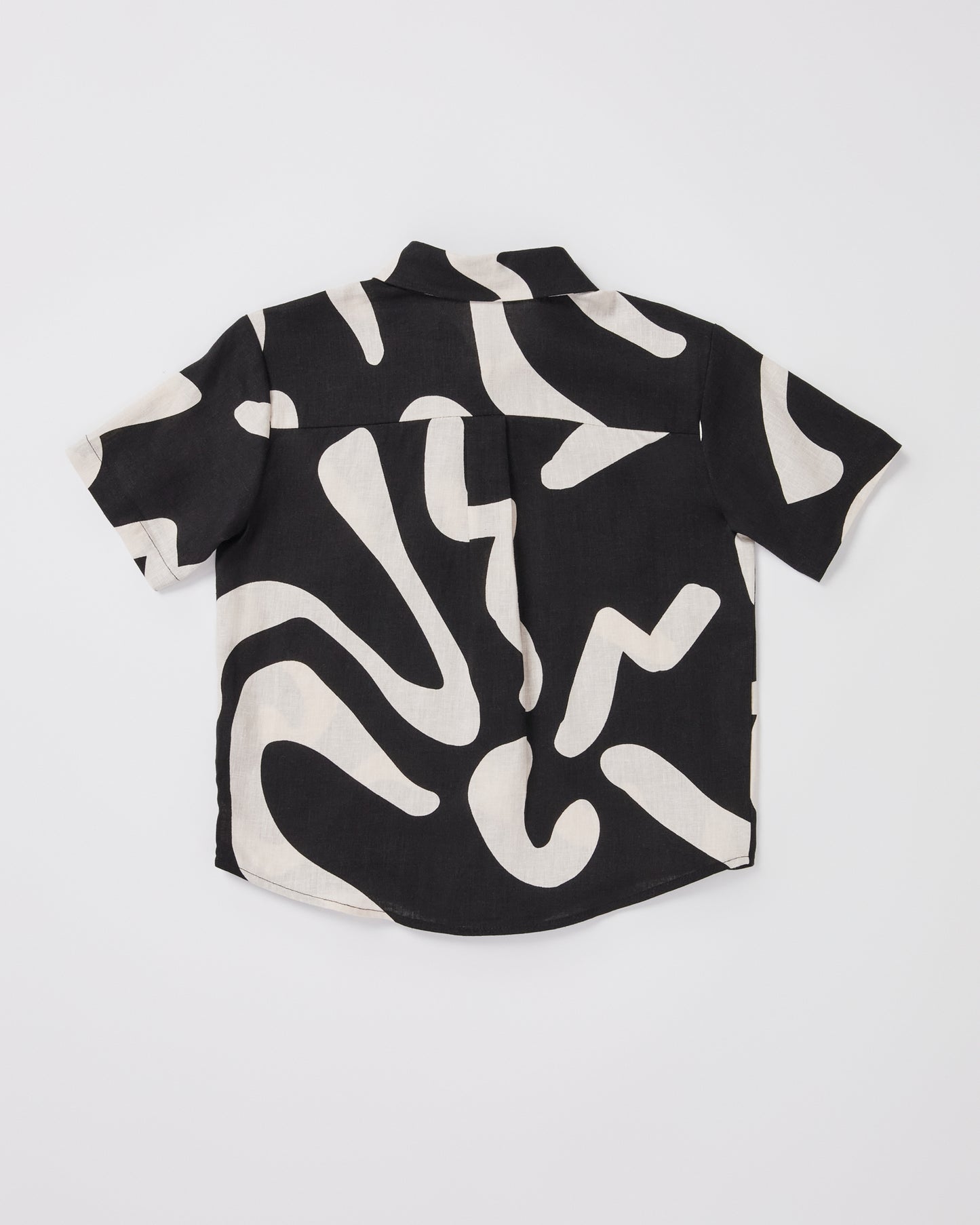 Girls Charlie Swirl Short Sleeve Shirt in Black