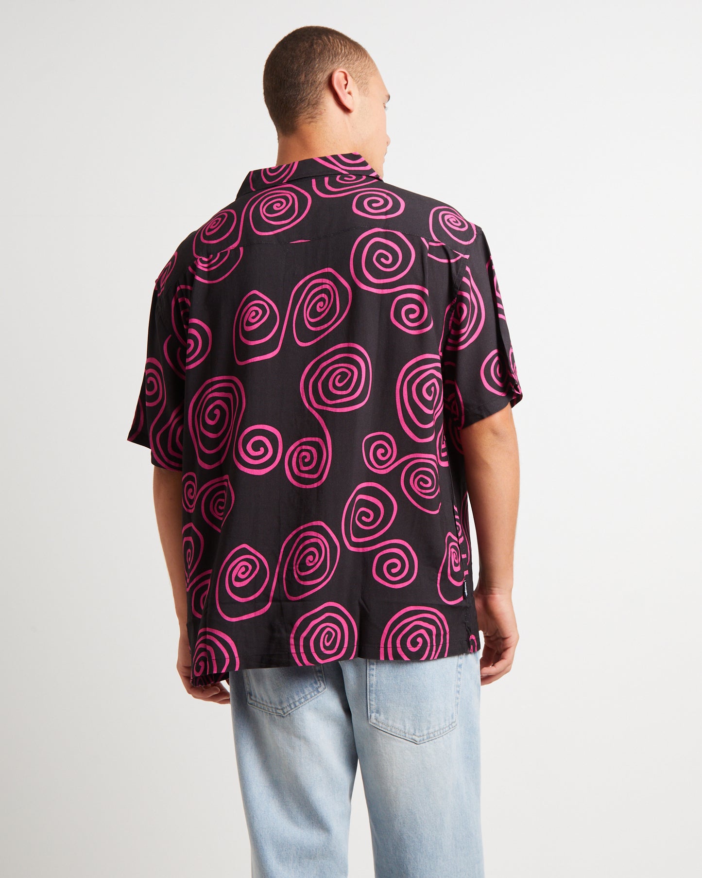 Hand Drawn S Short Sleeve Shirt in Black