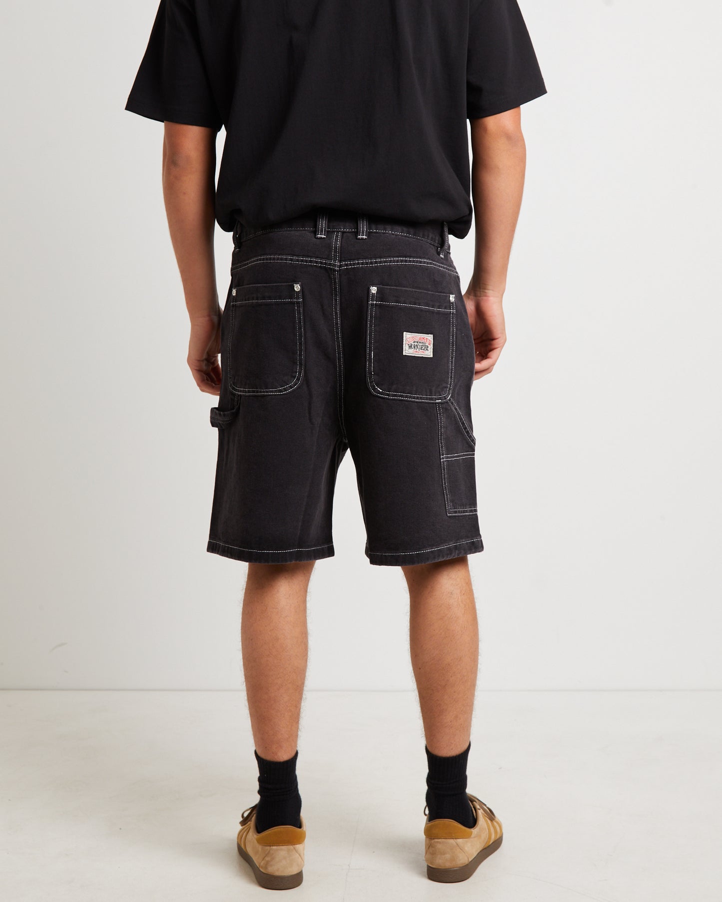 Big Ol Carpenter Shorts in Black