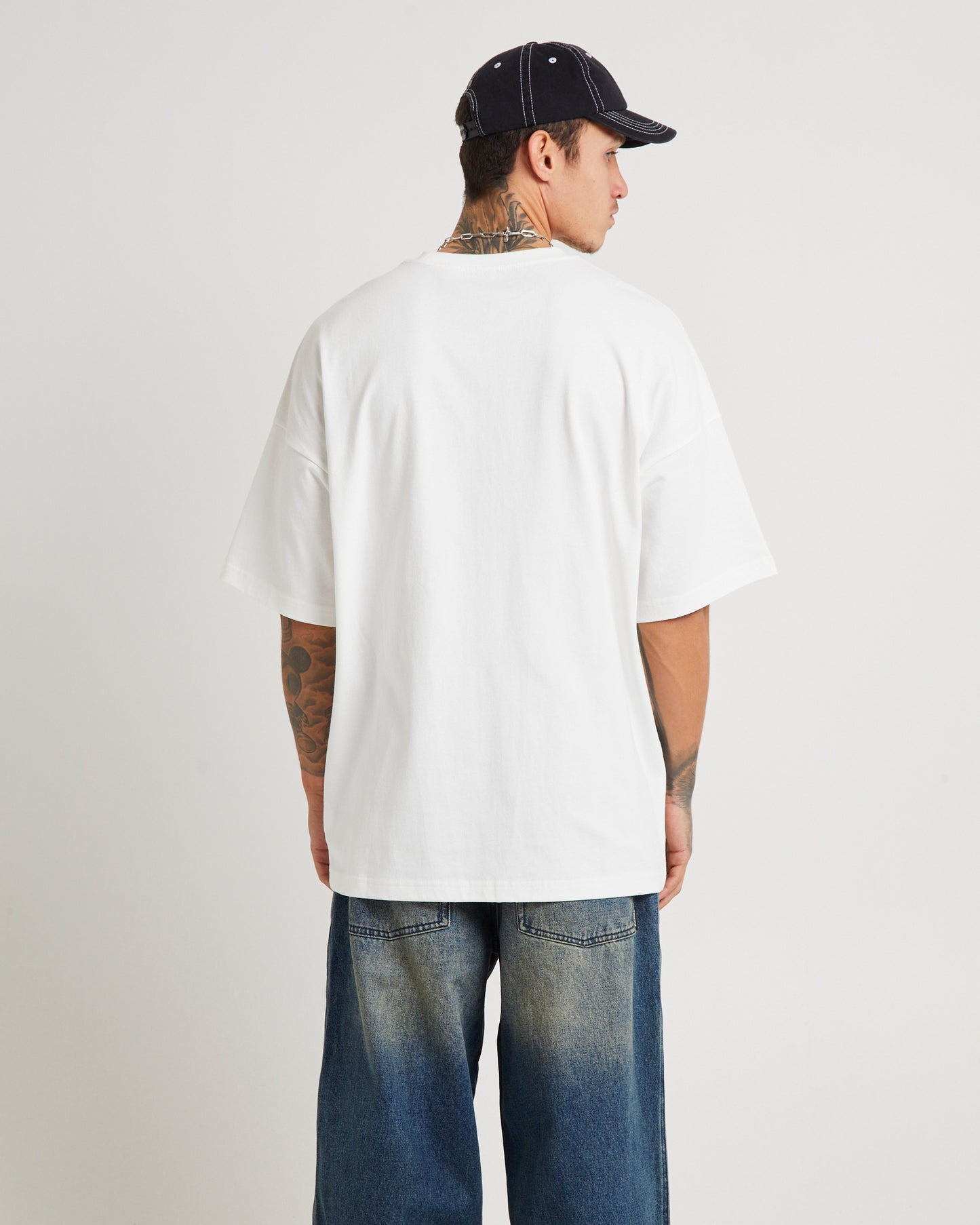 Trio Logo Suns Oversized T-Shirt in Vintage White