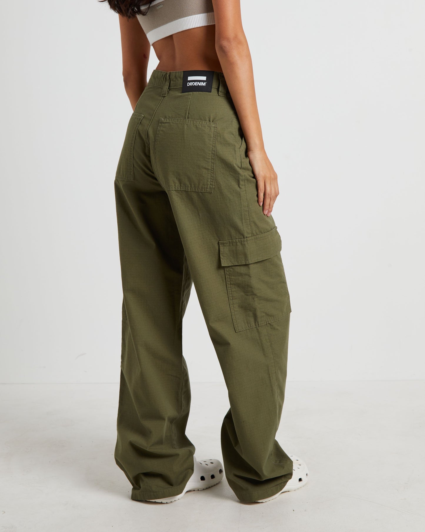 Donna Cargo Pants in Khaki