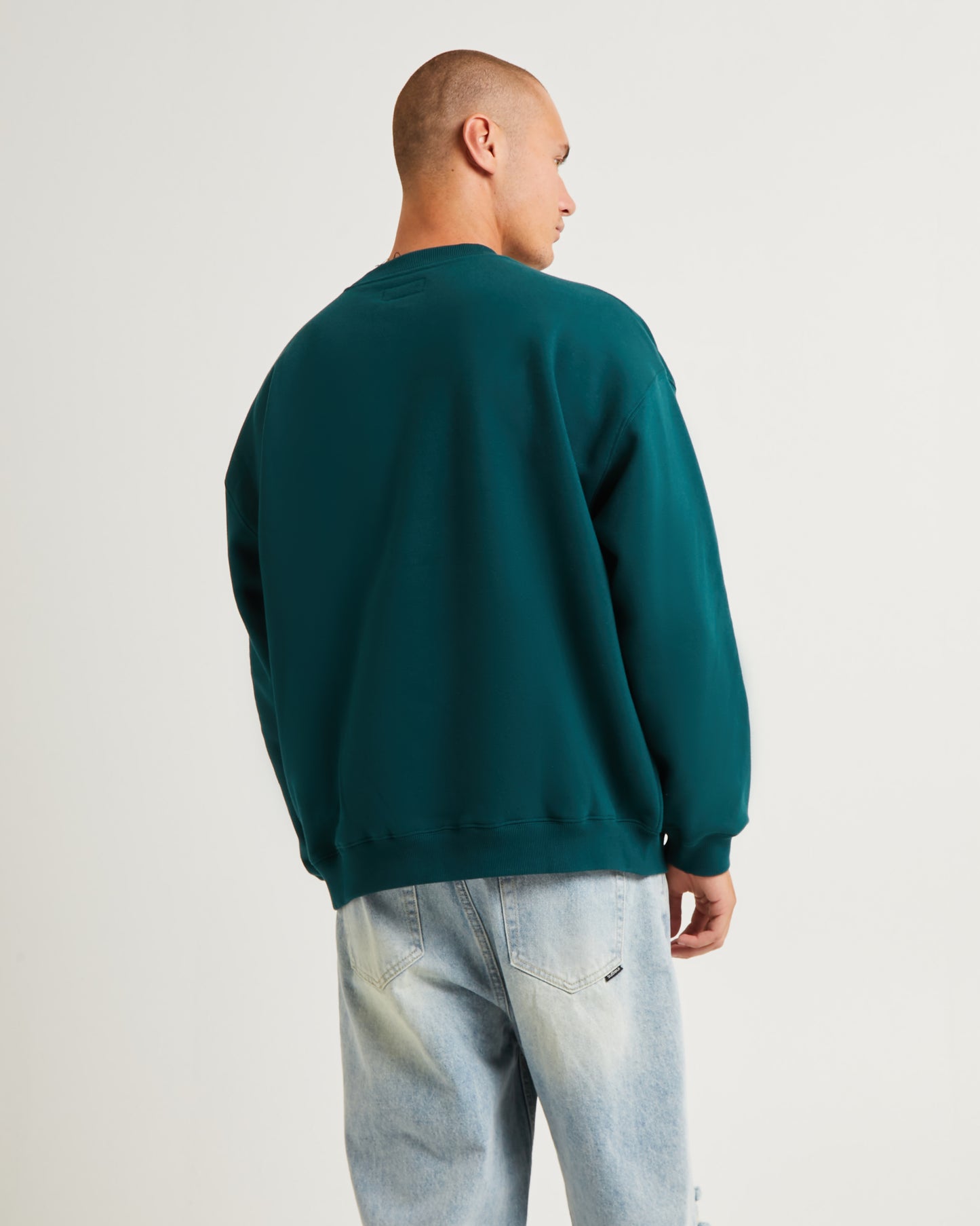 International Crewneck Jumper