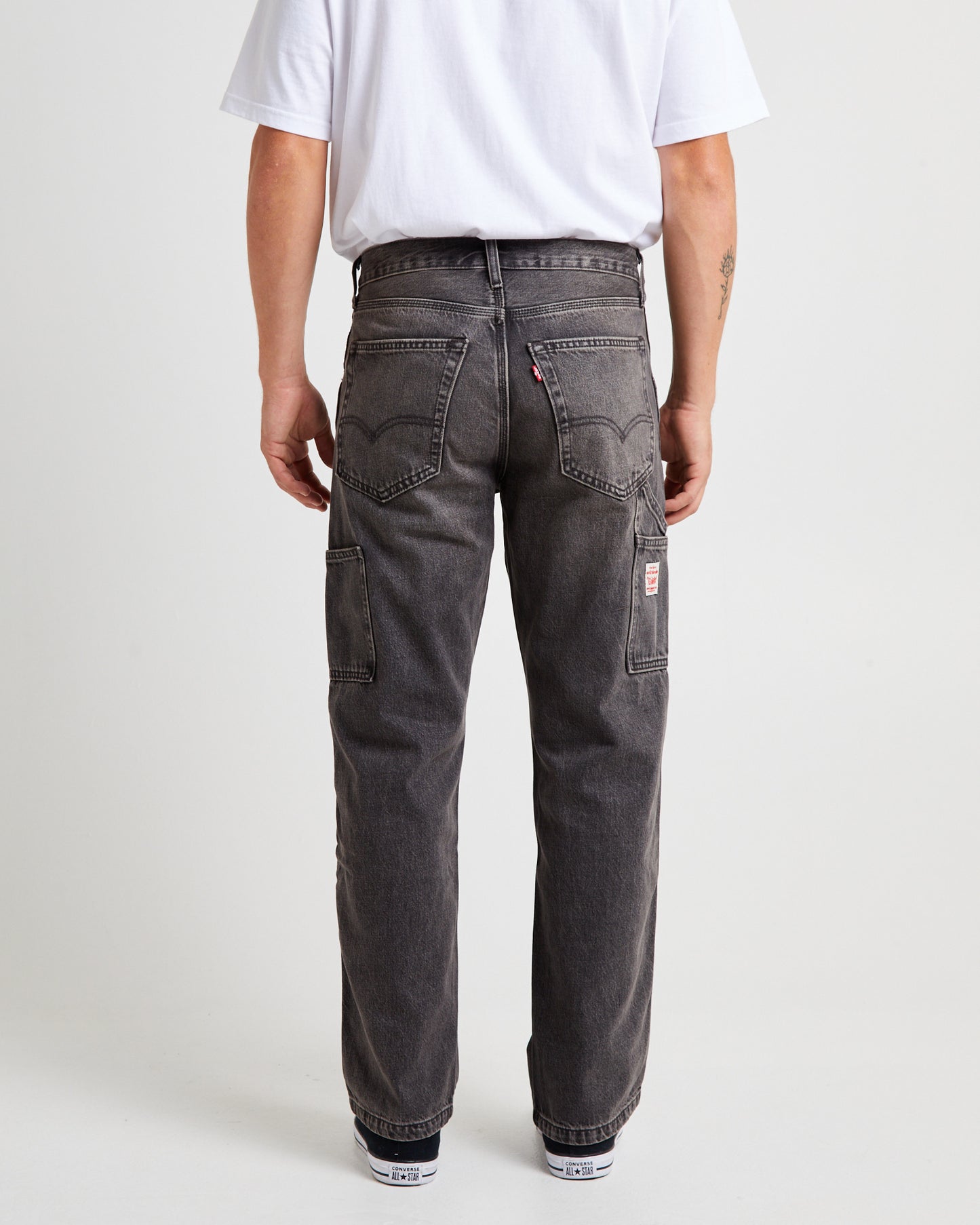 568 Stay Loose Carpenter Jeans Going Backwards