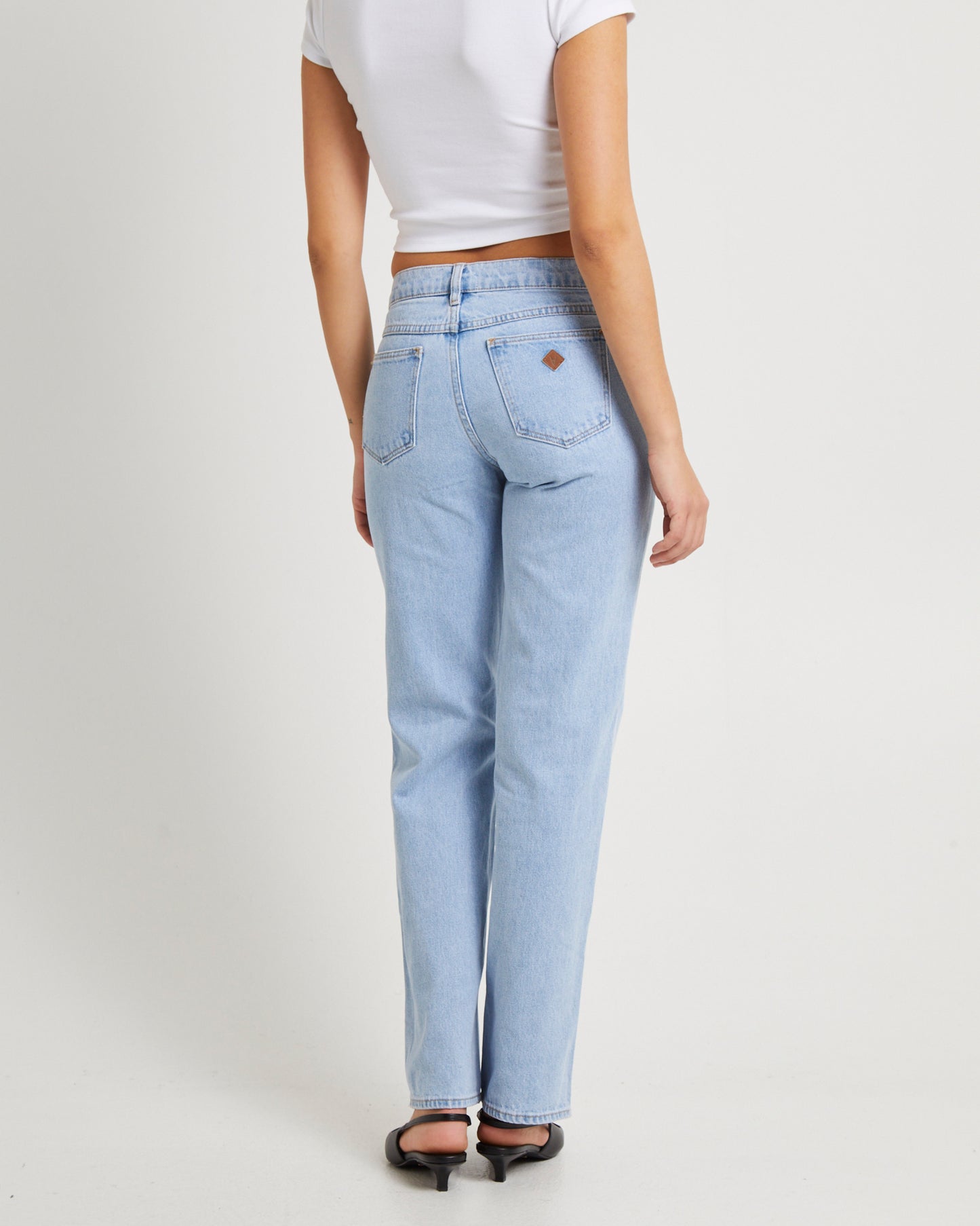 99 Low Straight Denim Jeans Kendall