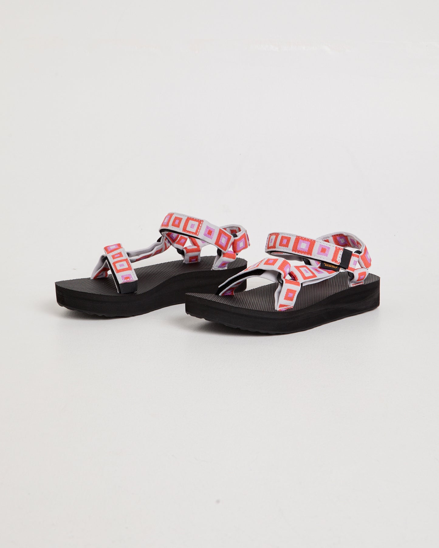 W Midform Universal Sandals