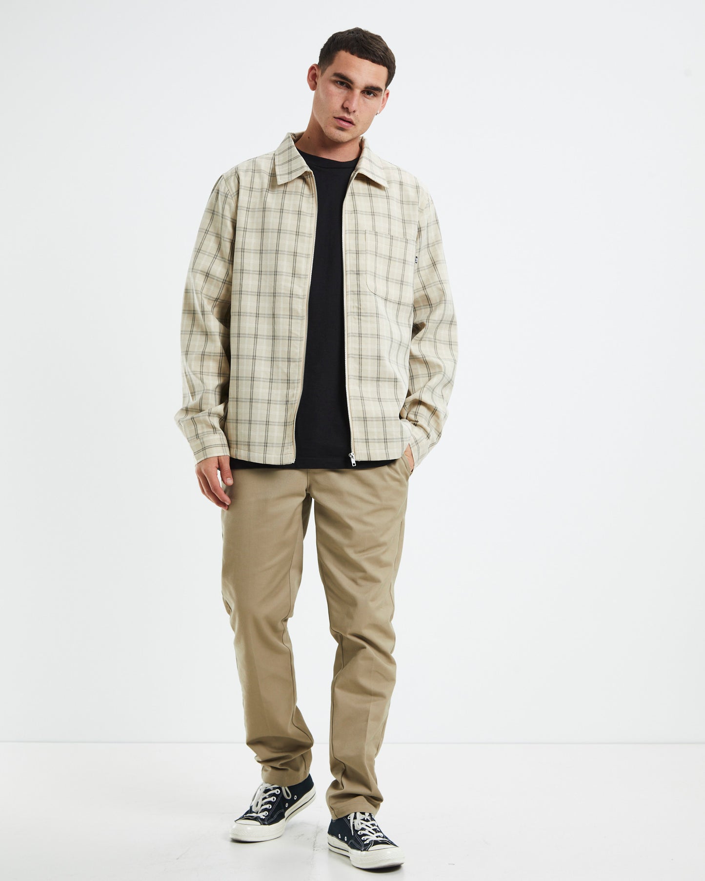872 Slim Tapered Pants