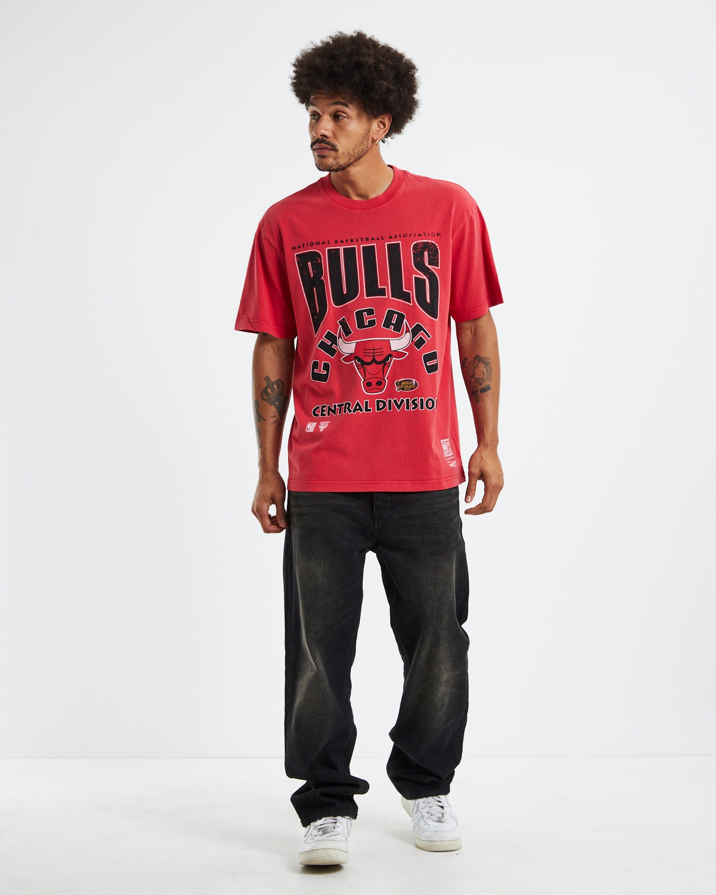 Chicago Bulls Division Arch T-Shirt Faded Red