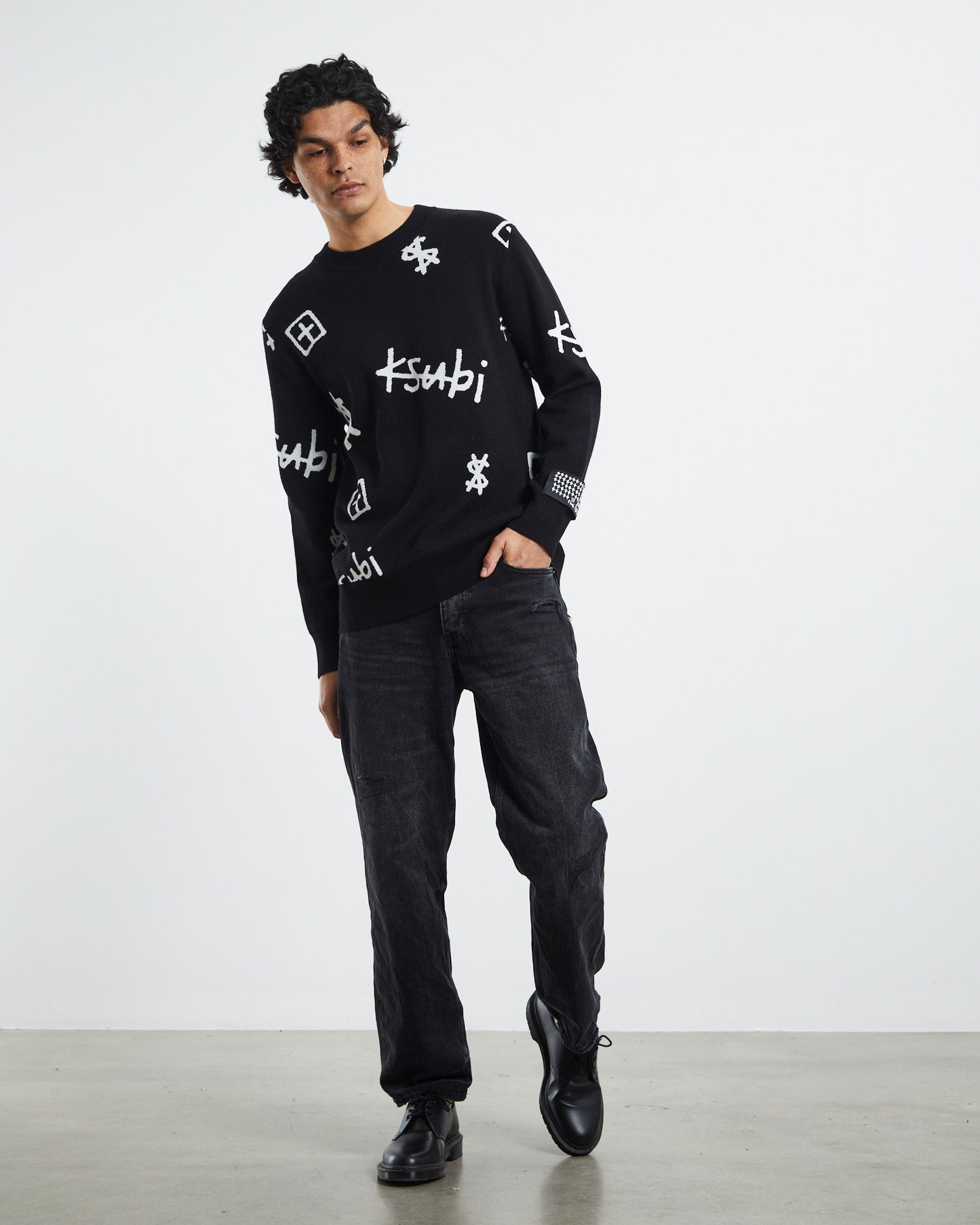 Kash Box Knit Crew Jumper Black