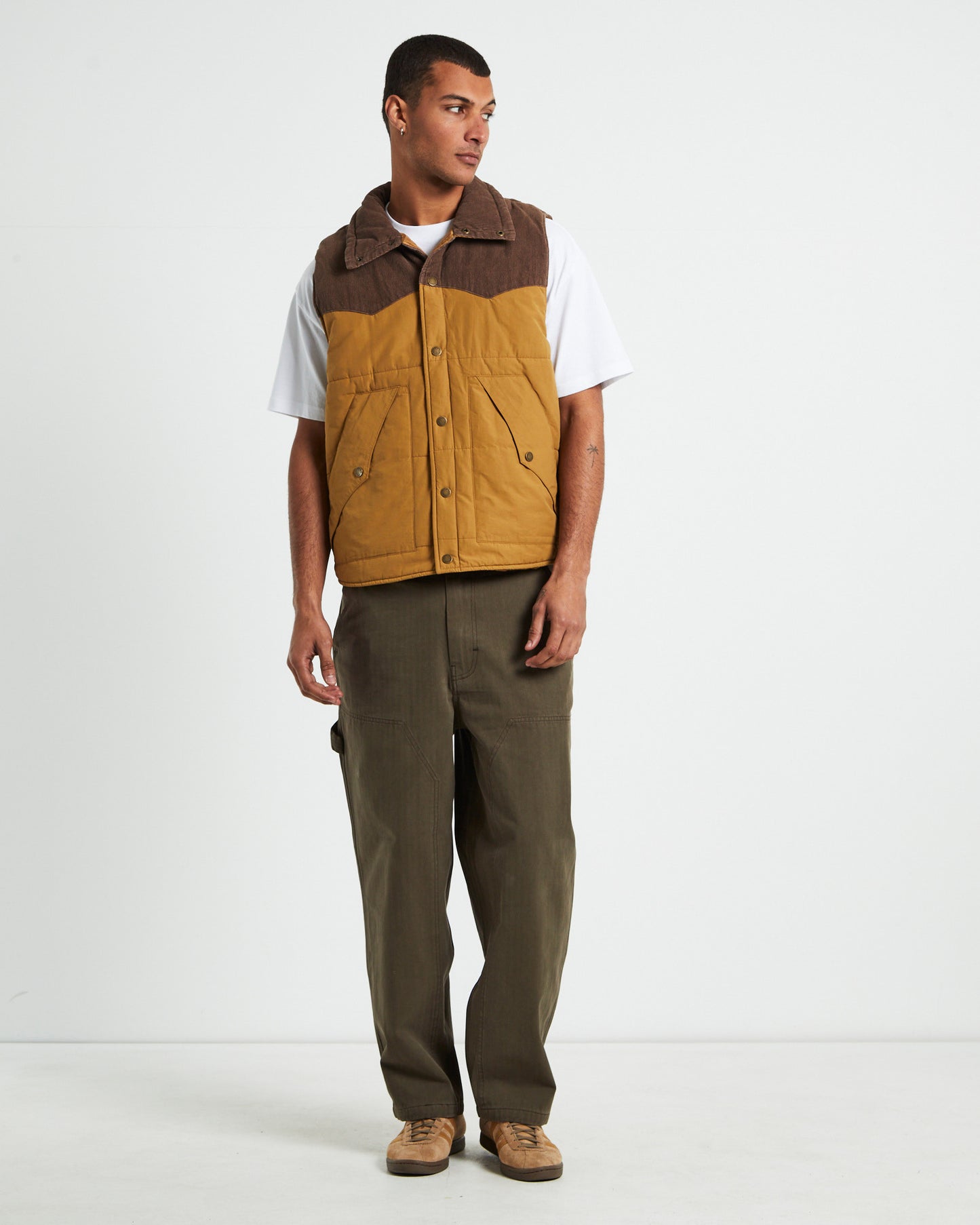 Cord Puffer Vest Brown