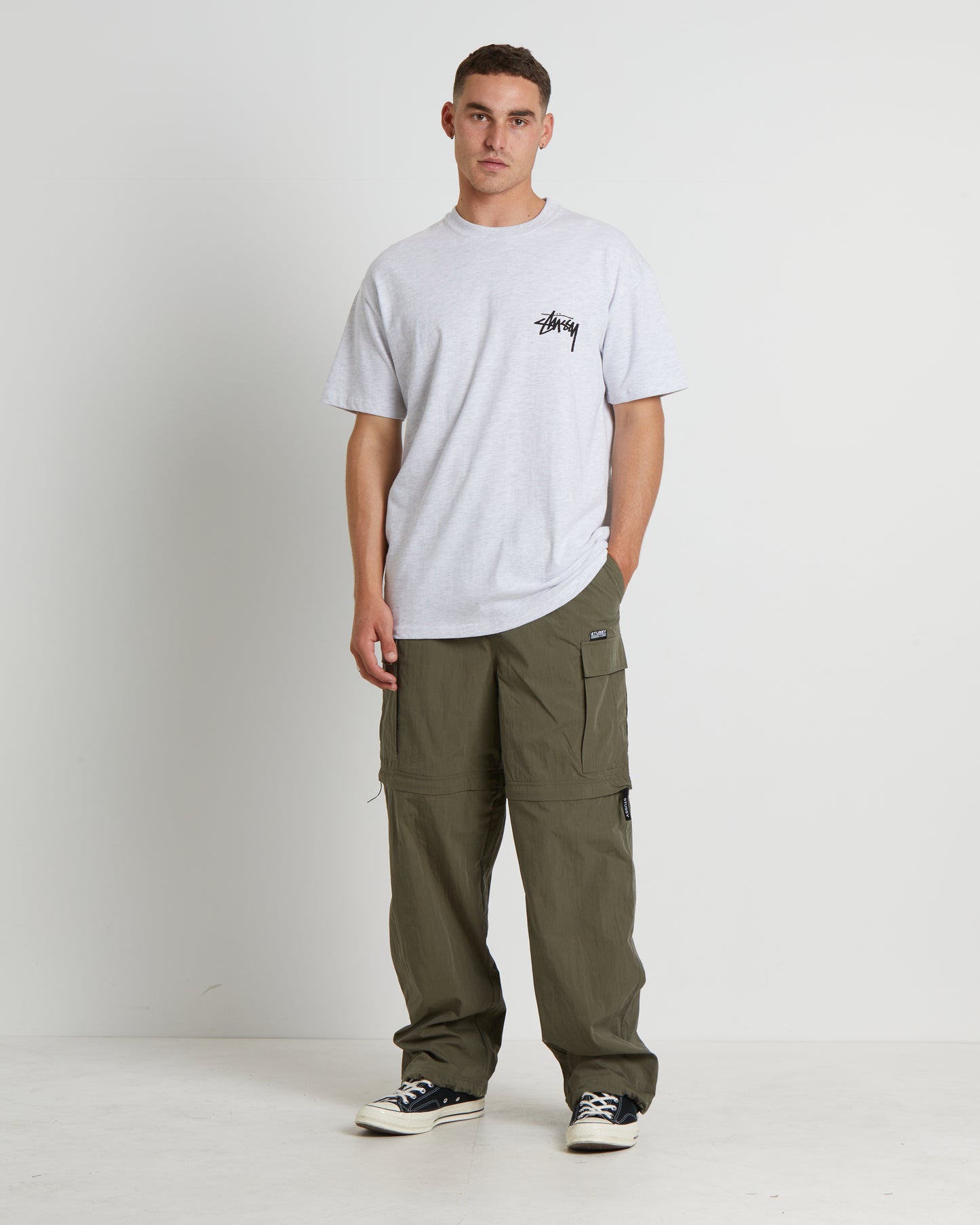 Fuzzy Dice Heavyweight Short Sleeve T-Shirt in Snow Marle Grey