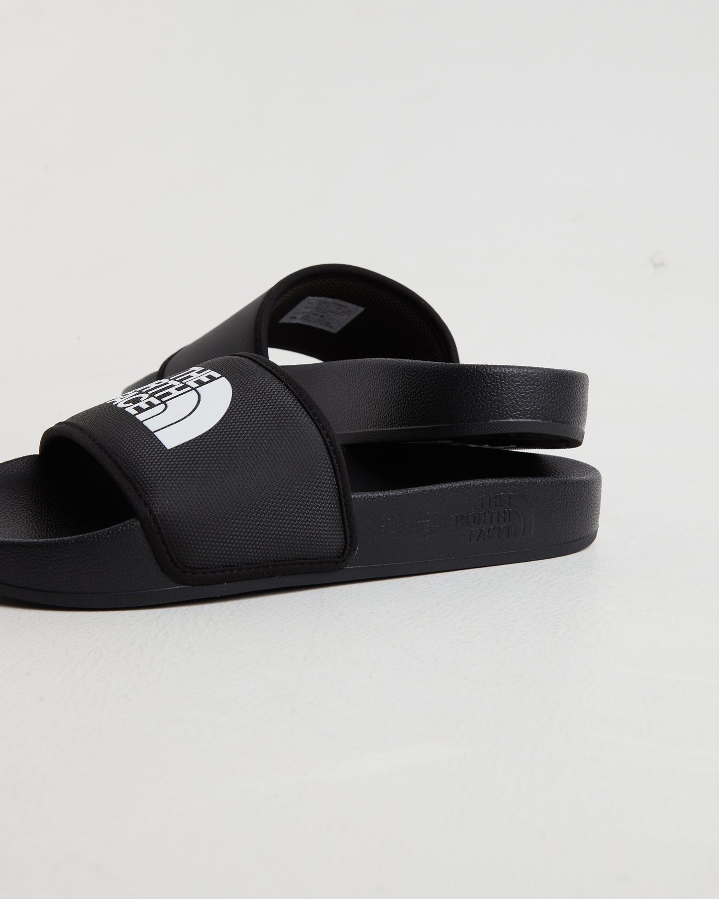 Base Camp Slides in Black