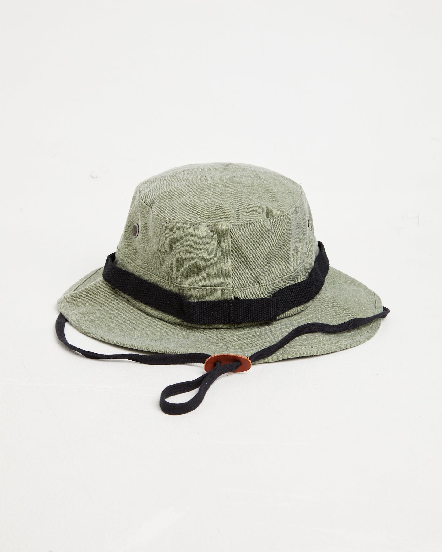 Damaged Man Boonie Hat in Gum