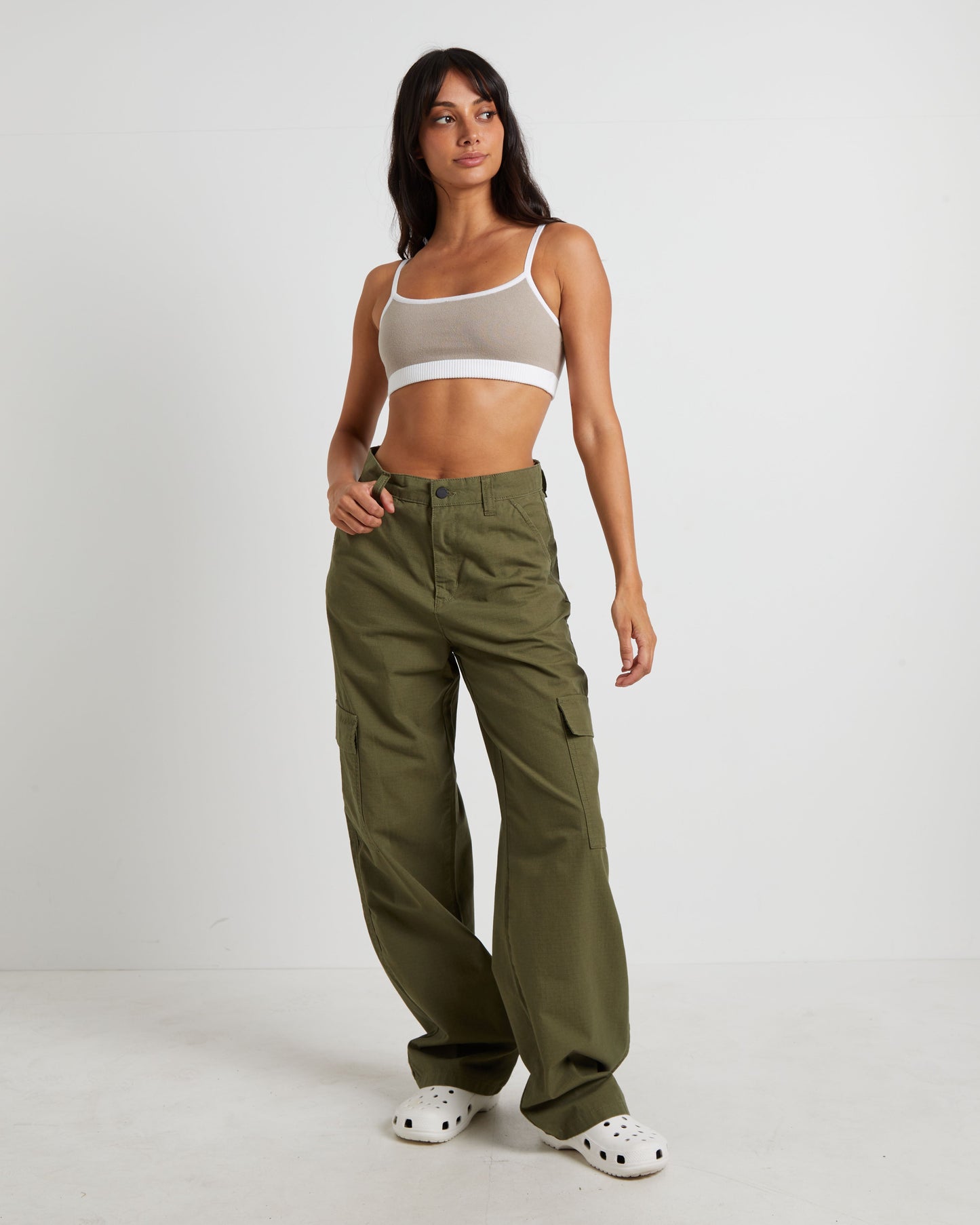 Donna Cargo Pants in Khaki