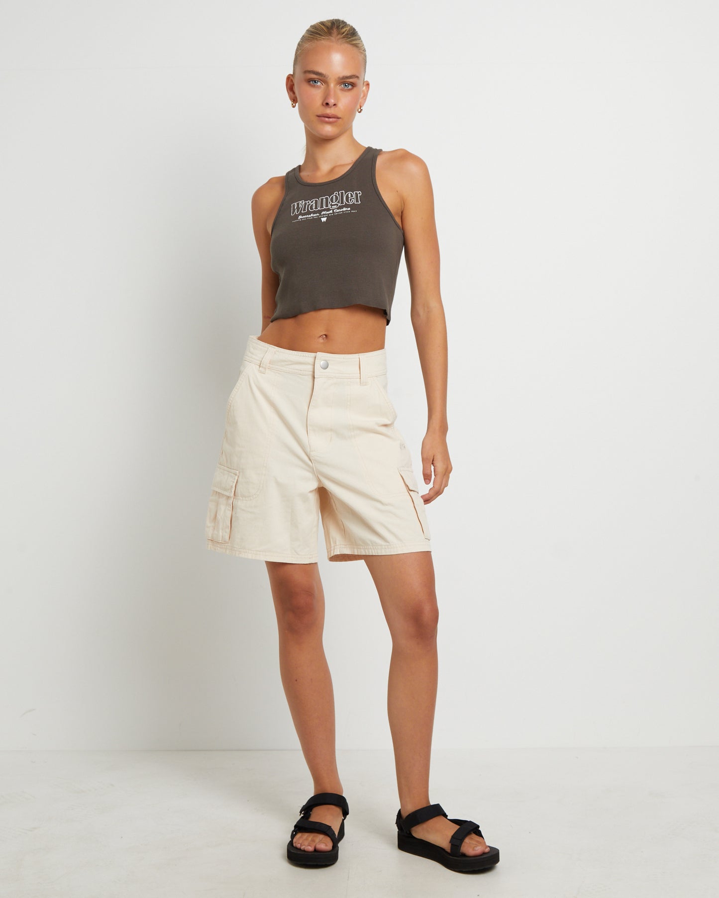 Water Pipe Cargo Shorts in Chalk