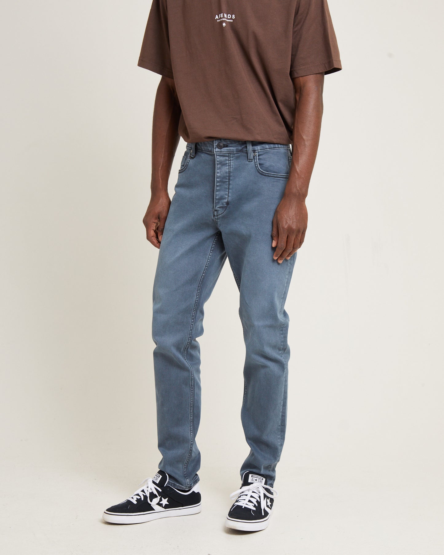 Ray Tapered Denim Jeans Mercury