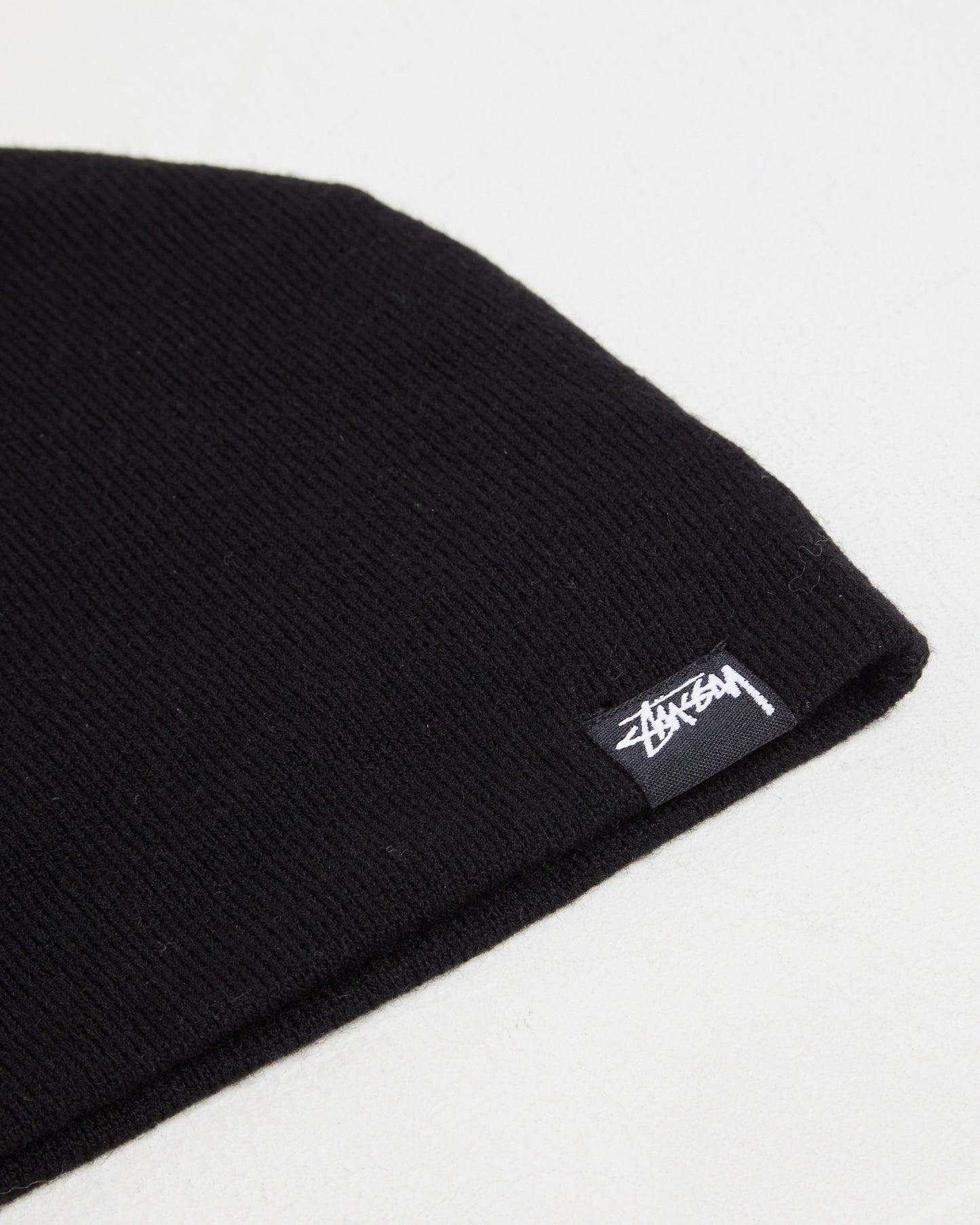 8 Ball Skull Beanie Black