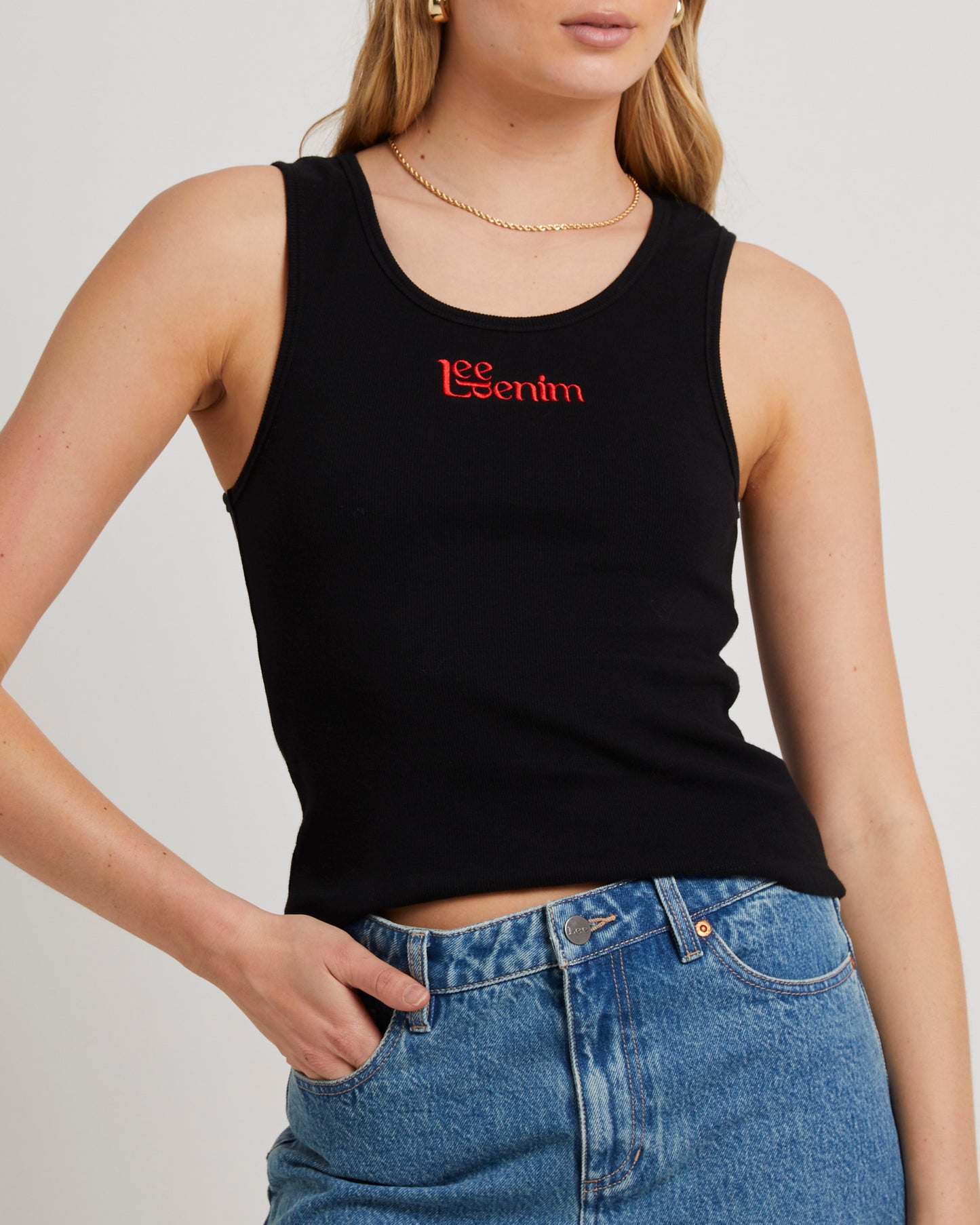 Signature Rib Tank