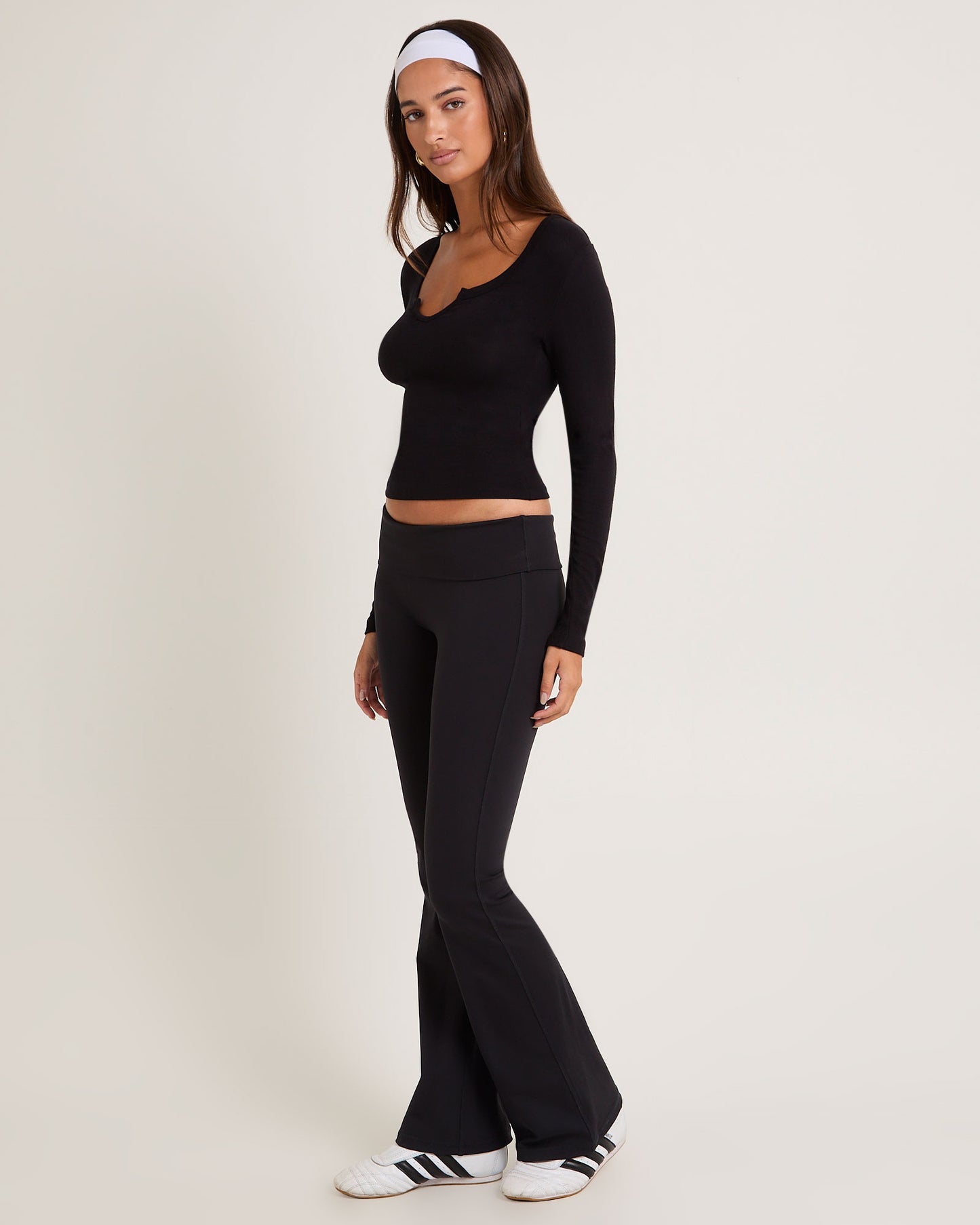 Slinky Scoop Neck Long Sleeve