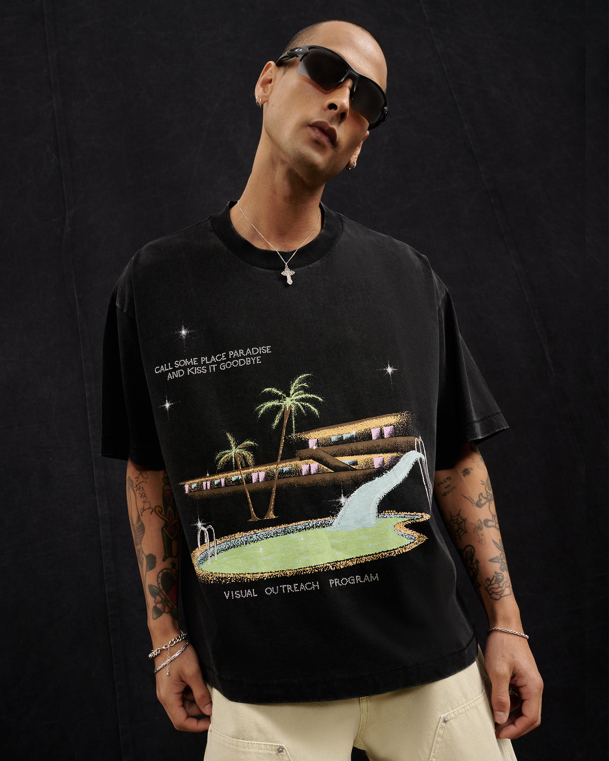 Motel Swimming Pool T-Shirt WASHED BLACK
