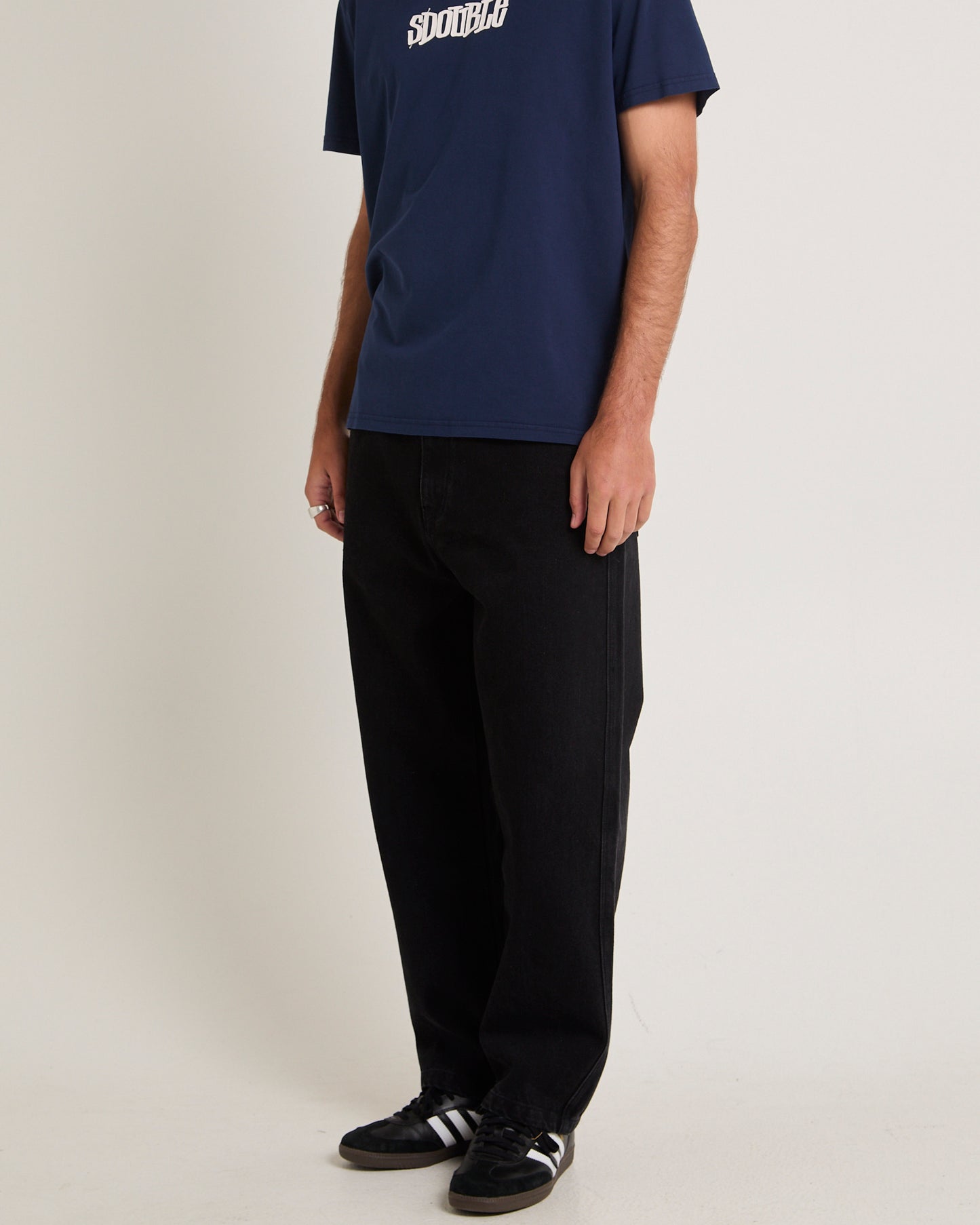 Emb Denim Standard Jeans