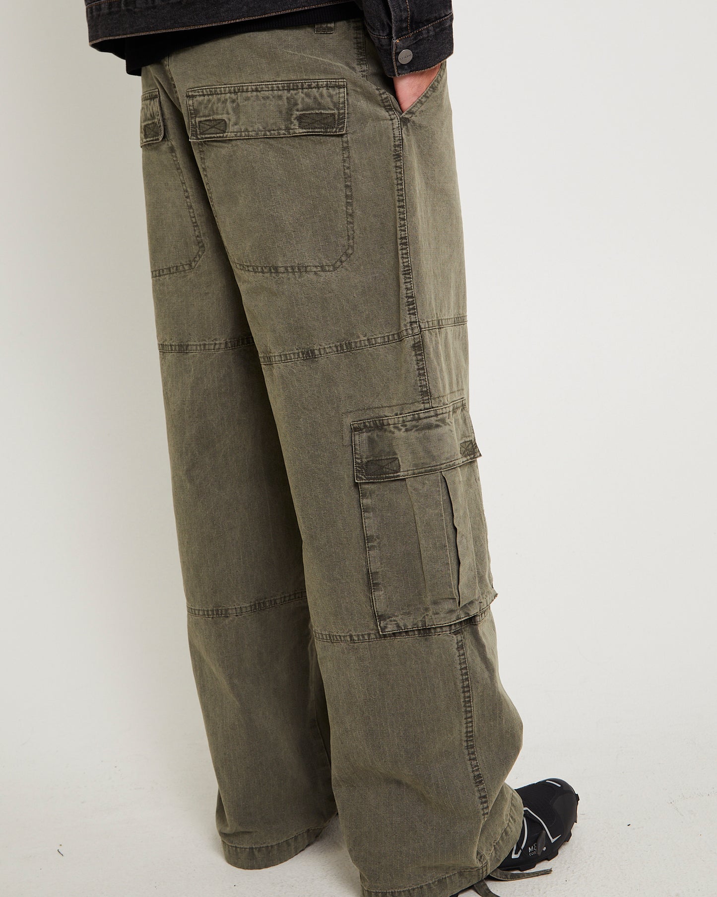 Deverell Cargo Pants