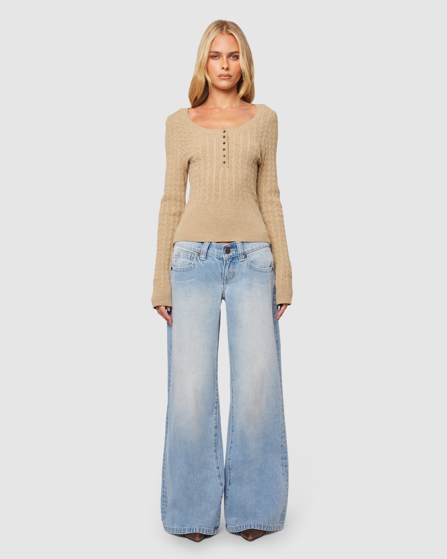 00 Super Low Wide Denim Jeans
