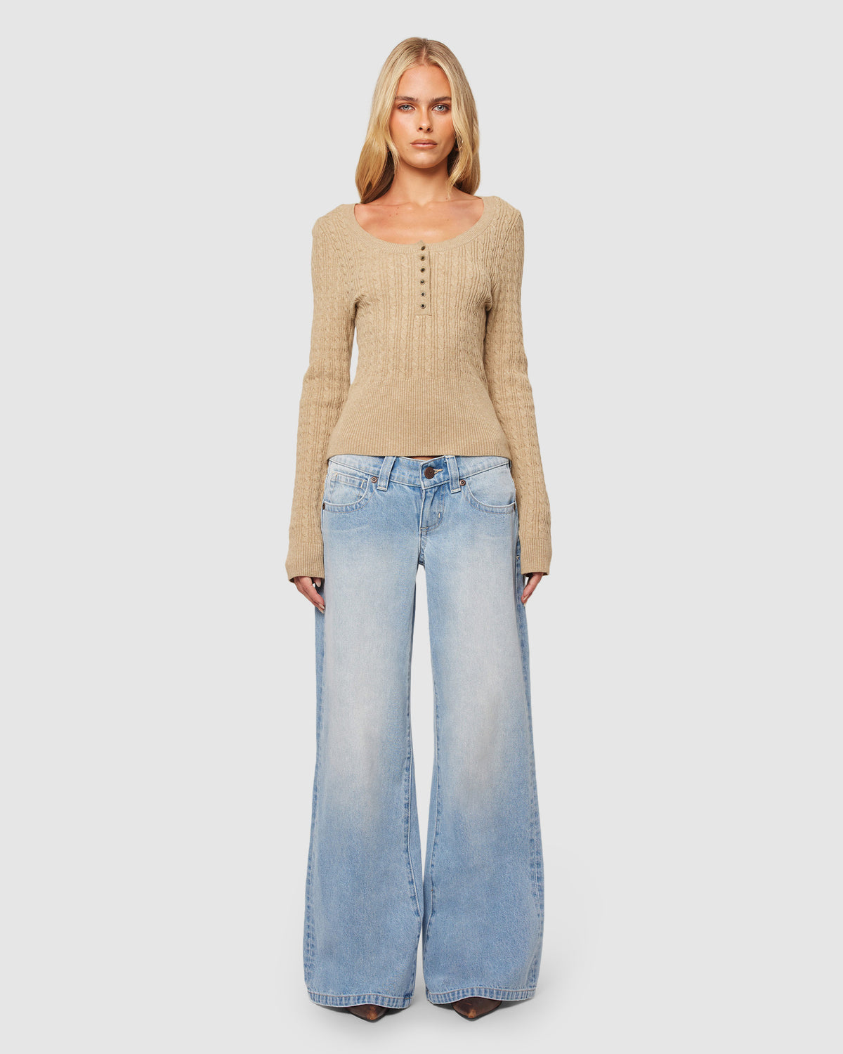 00 Super Low Wide Denim Jeans