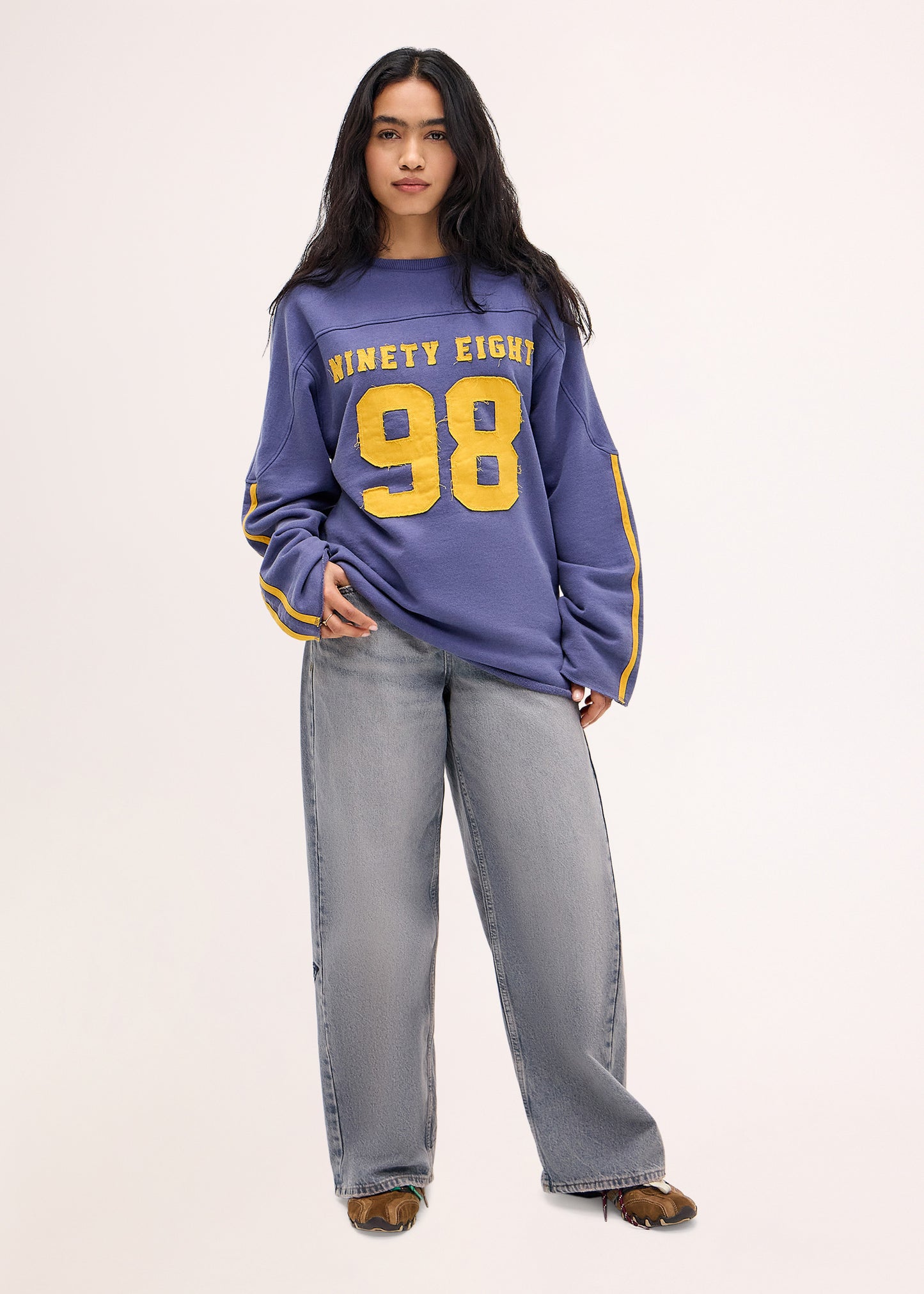 BDG APPLIQUE NUMBER SWEAT