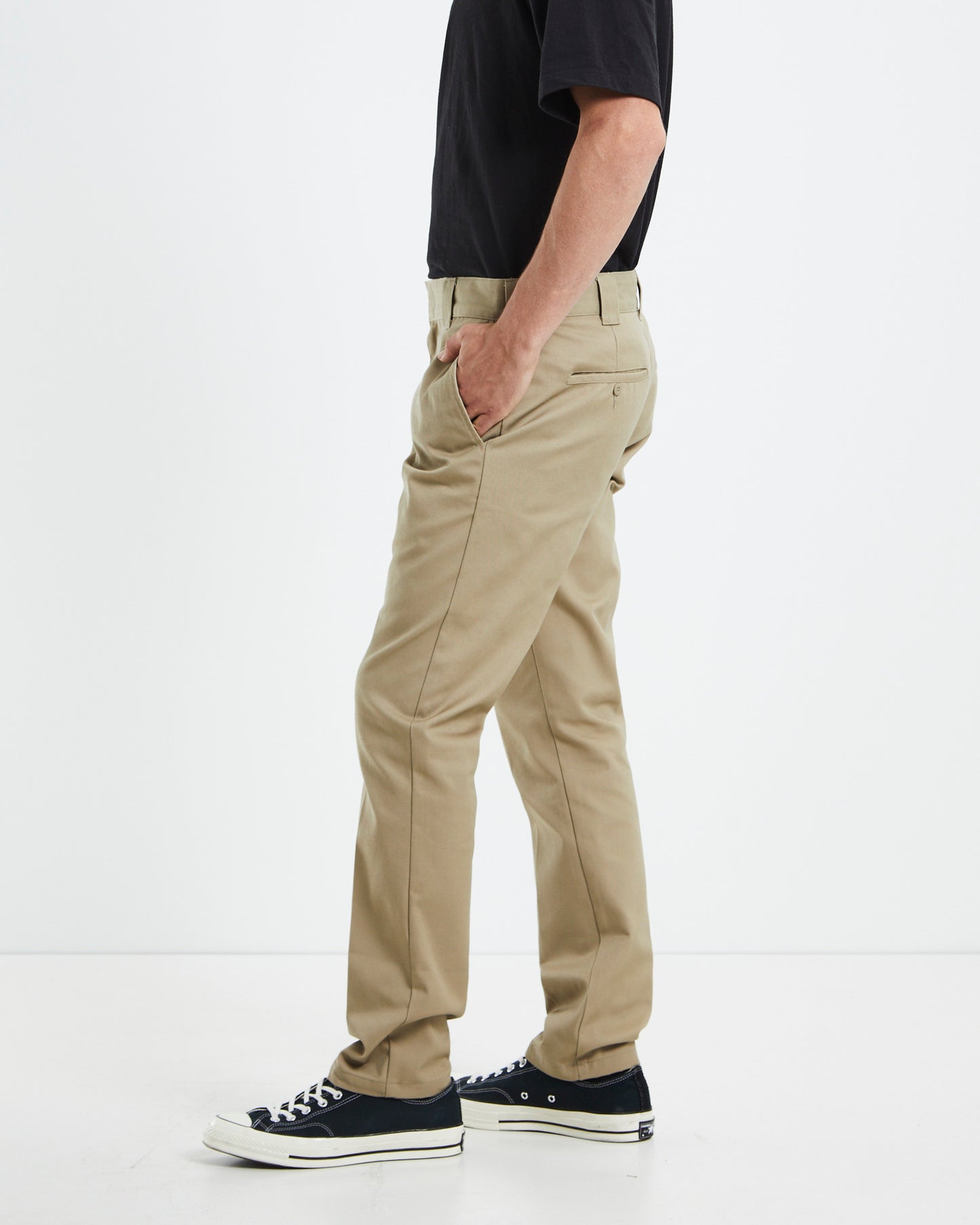872 Slim Tapered Pants