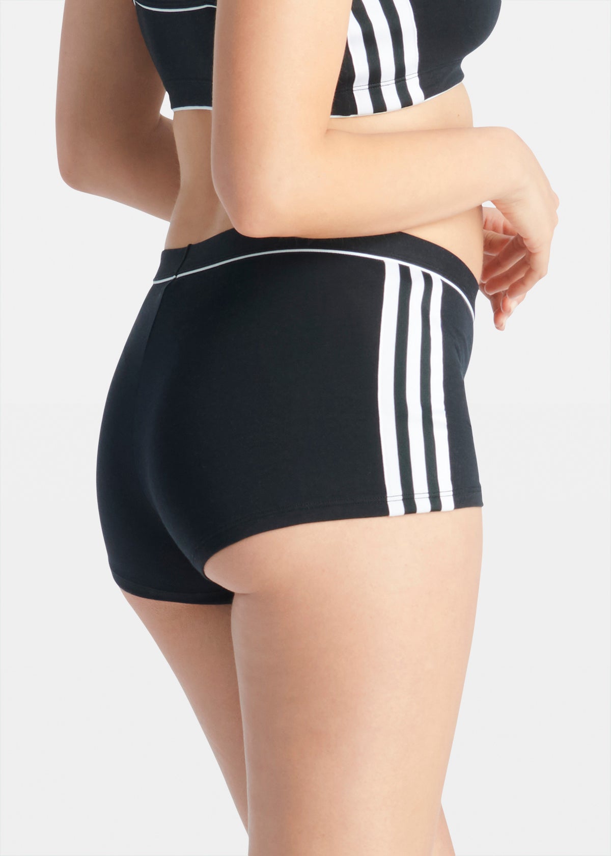 Adicolor Comfort Flex Cotton Short Pants BLACK