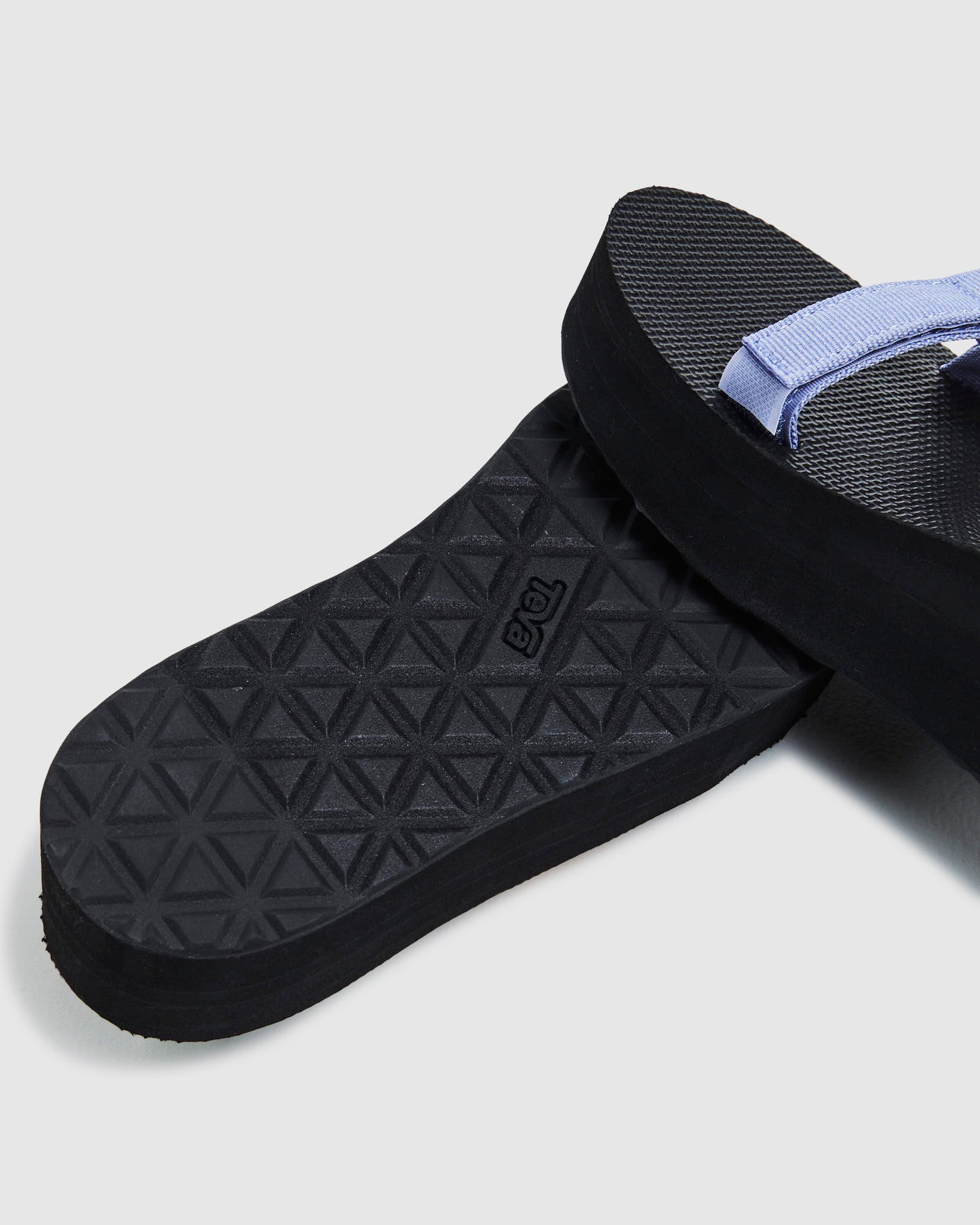 W Flatform Universal Sandals Sherbet Multi