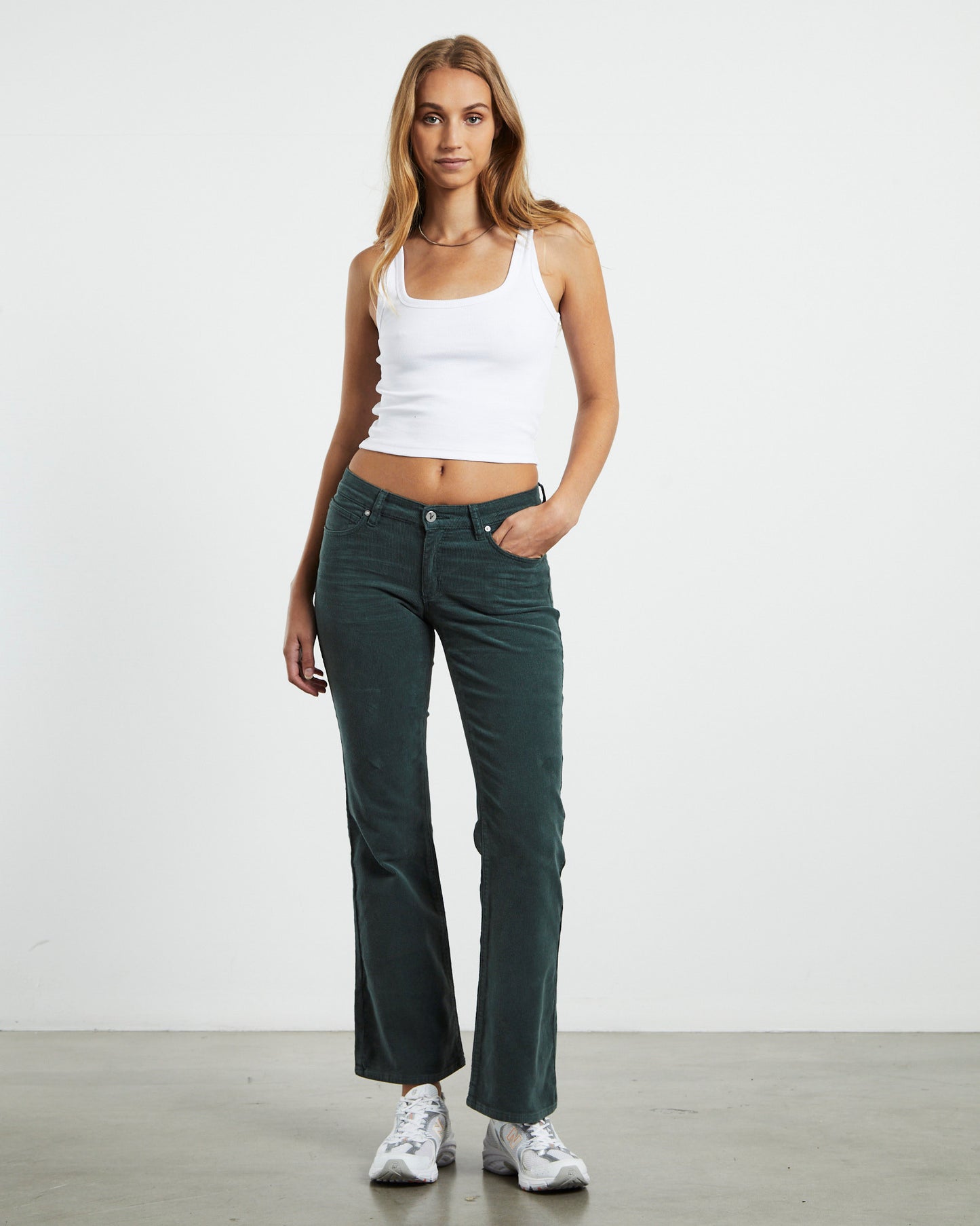 A 99 Low Boot Jeans 90's Green Cord