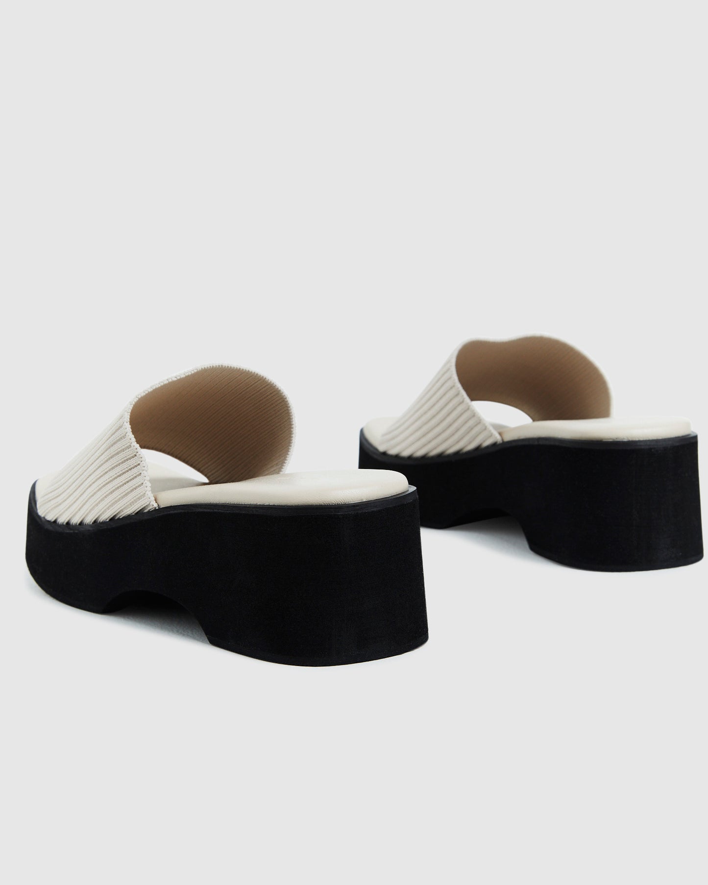 Willow Woven Flatforms