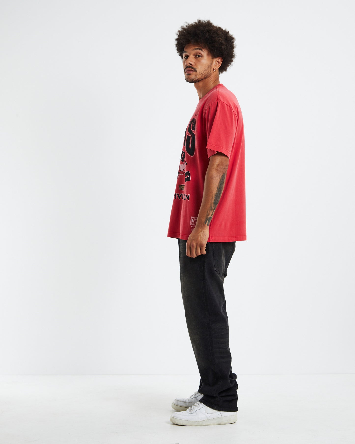 Chicago Bulls Division Arch T-Shirt Faded Red
