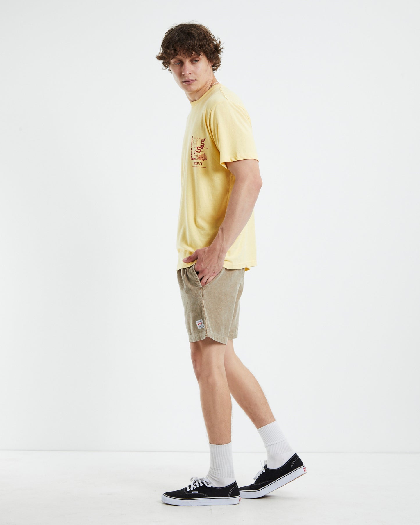 Sunny Rapids 50/50 T-Shirt Pigment Dusty Lemon Yellow