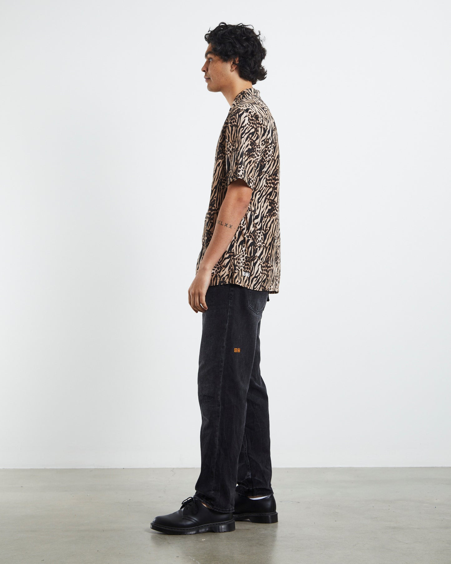 Zoo Resort Short Sleeve Shirt Multi